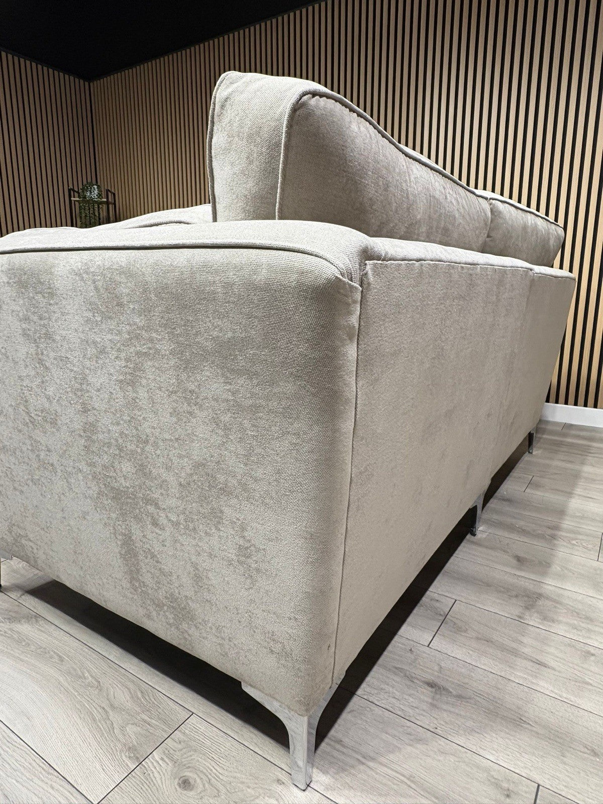 Furniture Village SASHA Fabric RHF Corner Sofa ( 3 Corner 1 ) - RRP £3,295