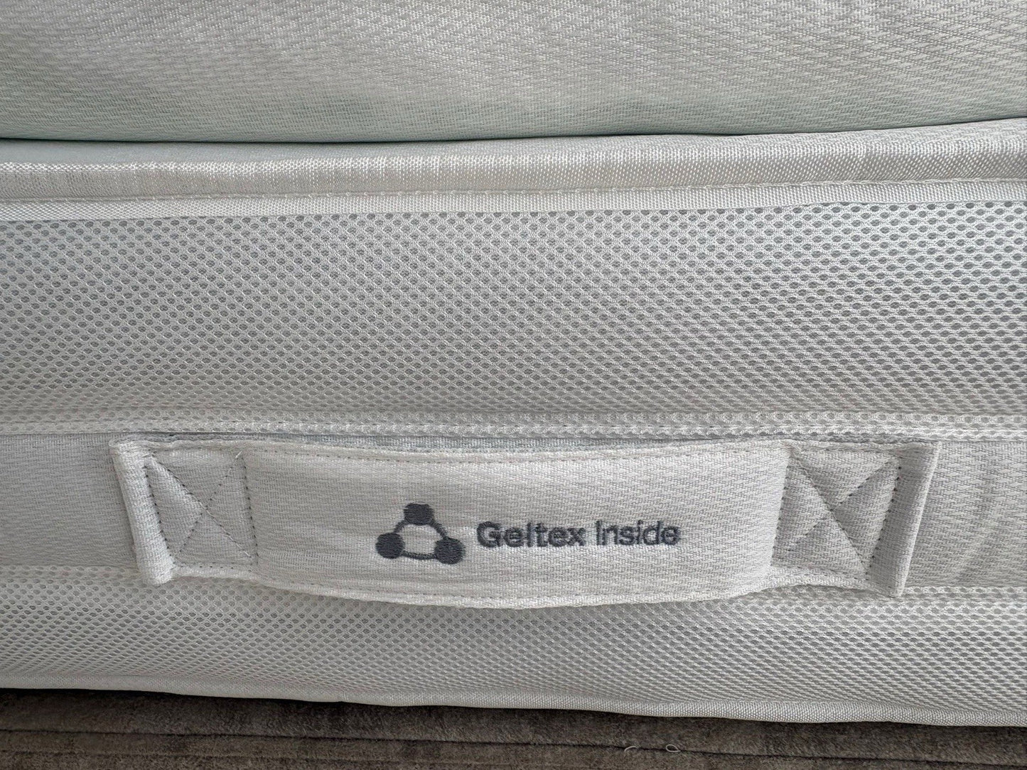 Silentnight 2000 Pocket Geltex Pillowtop 6ft Superking Mattress - RRP £1,299