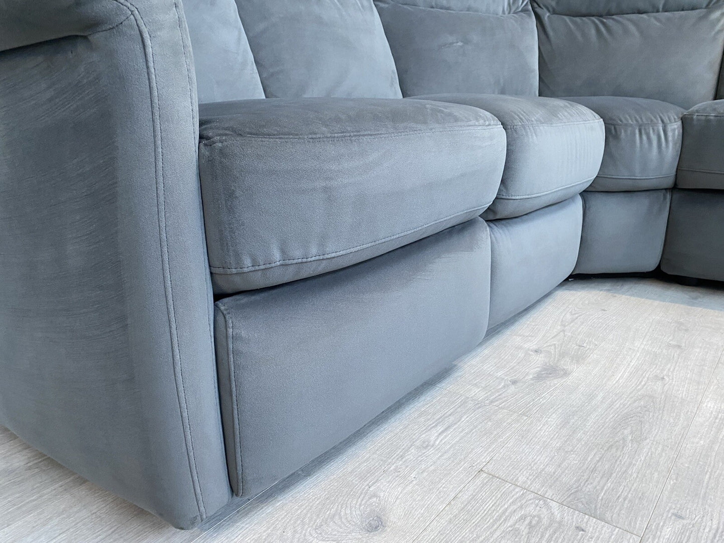 Furniture Village LILLE Fabric Compact Corner Sofa, Power Recliner - RRP £1,895