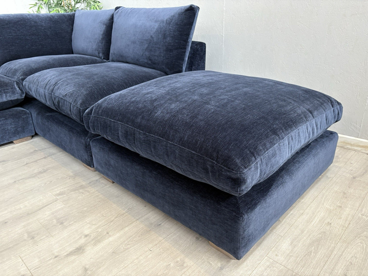 Westbridge PARKER / Sofology CAVALLI Style Fabric Open End Corner Sofa RRP £5999