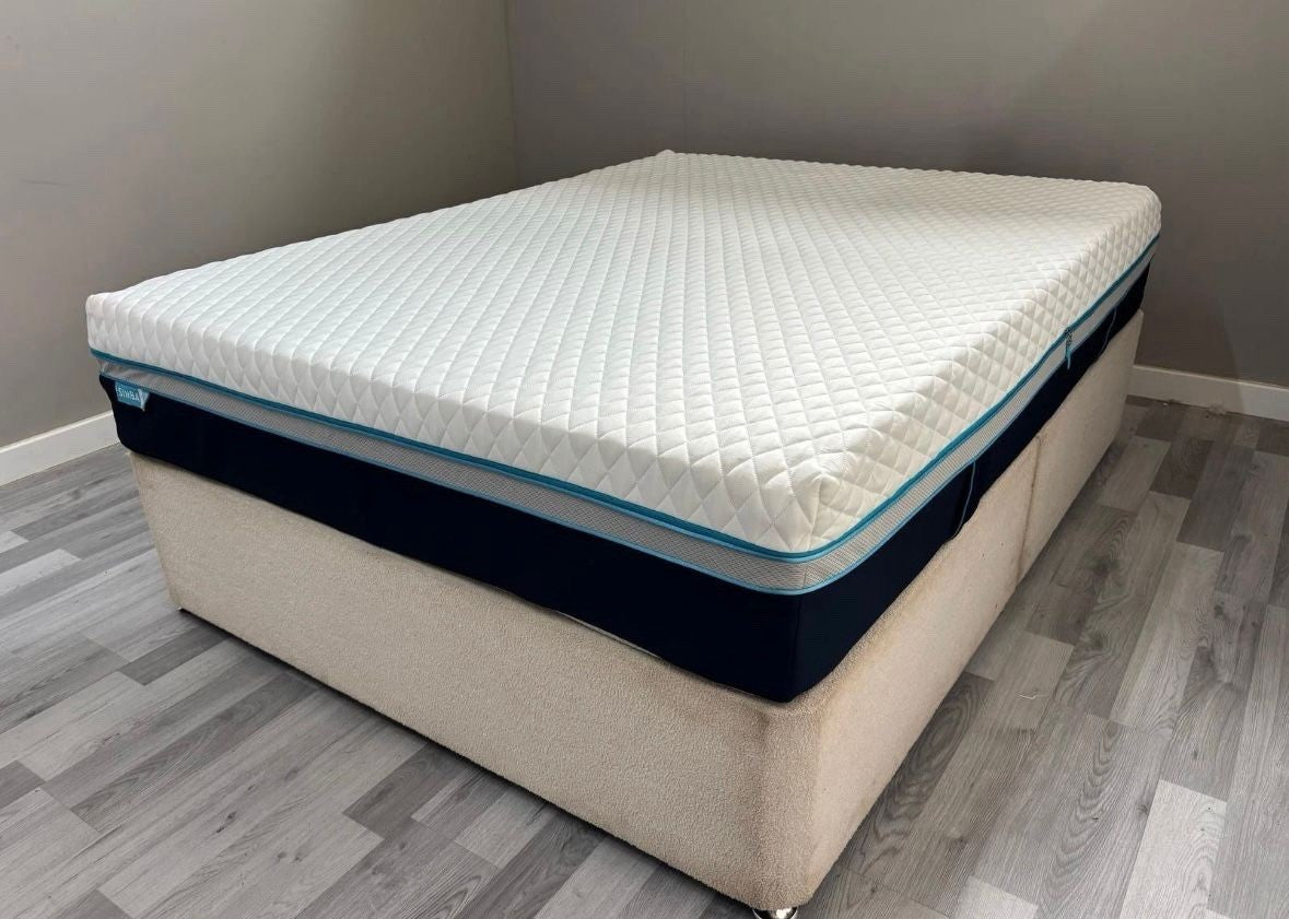 SIMBA Hybrid LUXE New Style 4ft 6 Double Mattress - RRP £1,699