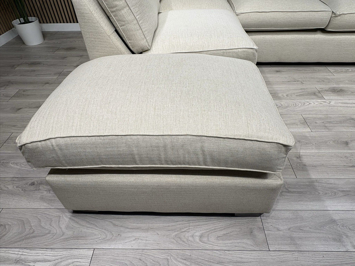 Furniture Village NEW LEGEND LHF Open Chaise Corner Sofa - RRP £1995