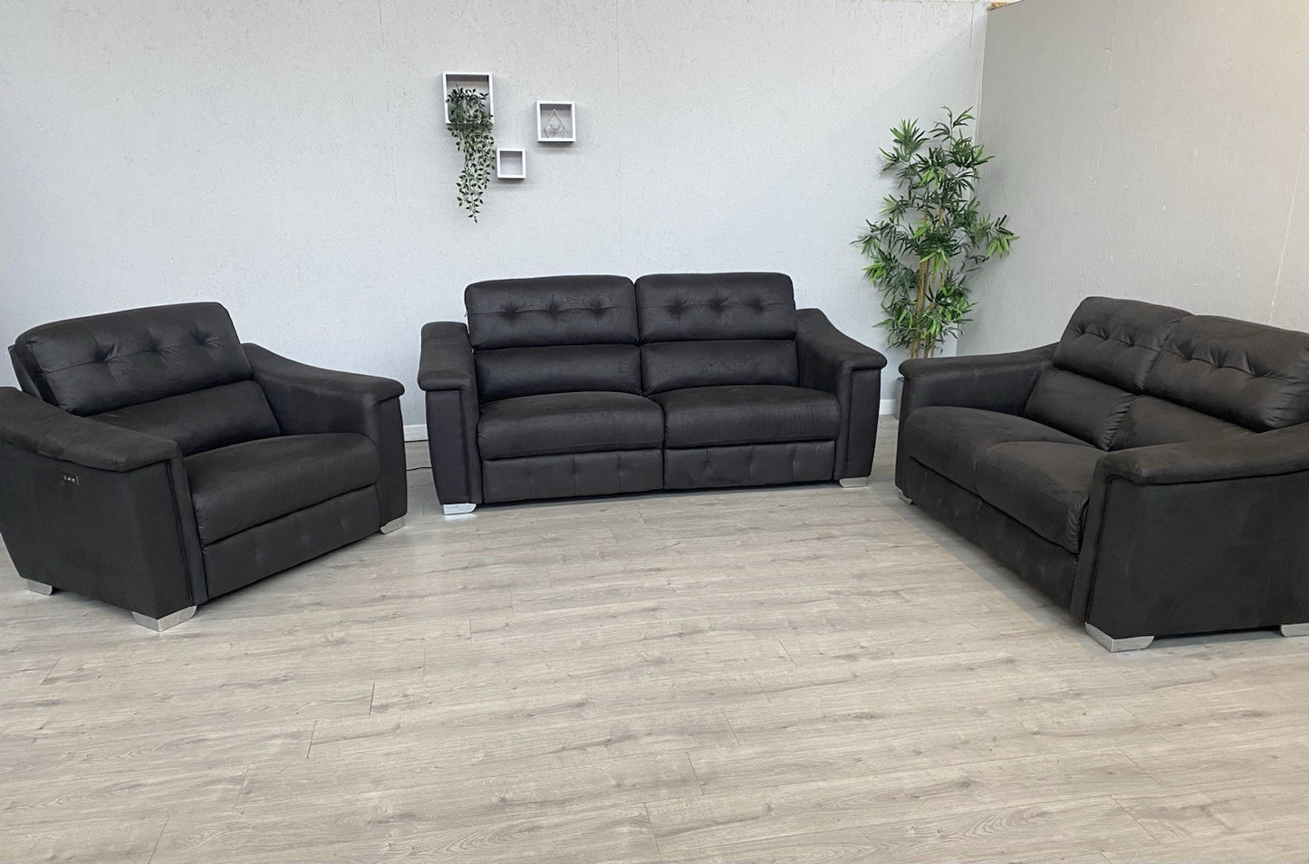 DFS - La-Z-Boy NEW HOLLYWOOD Fabric 3 + 2 Seater Sofas + Cuddler Armchair, Power