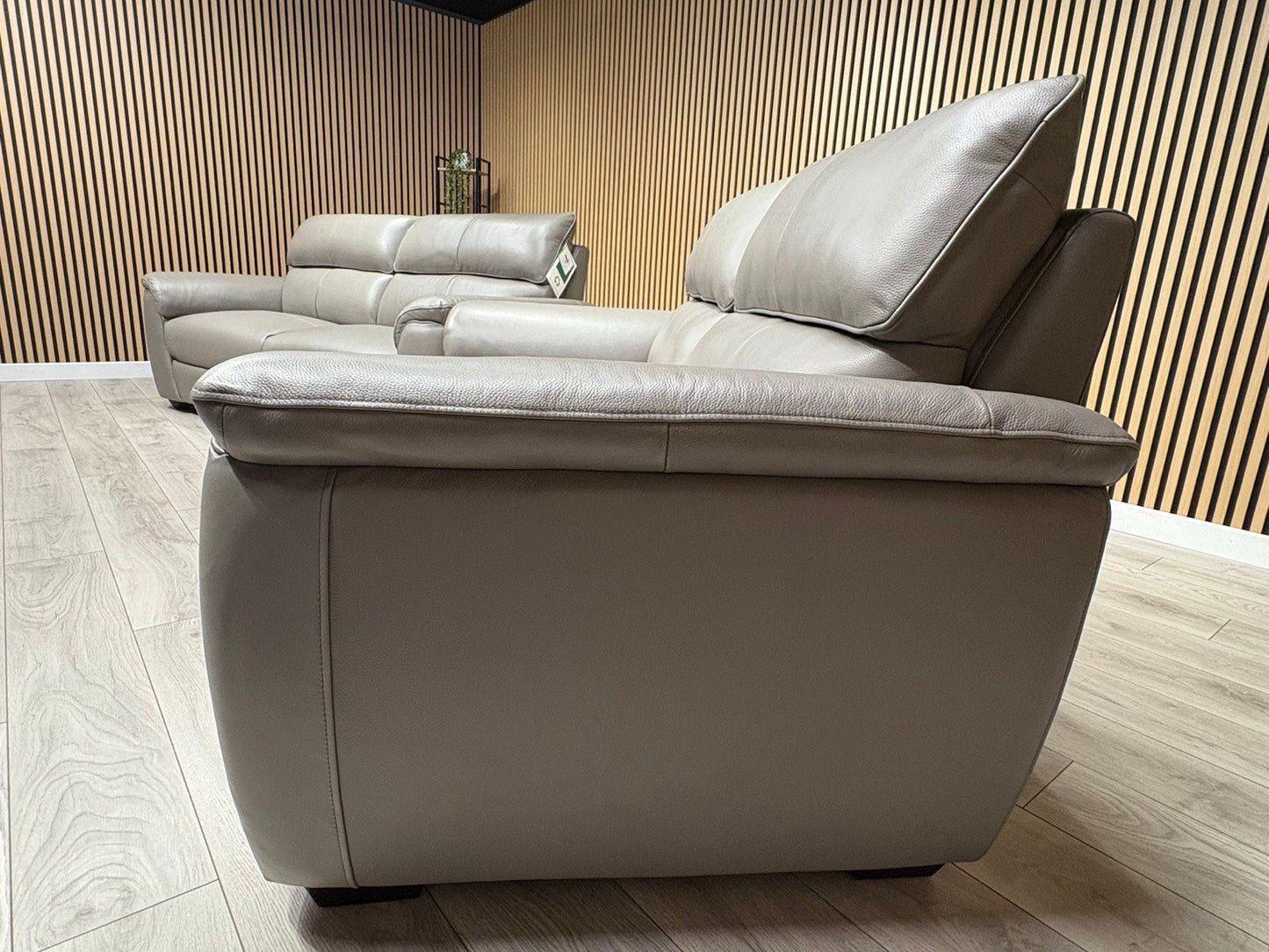 MISSOURI Style Leather 3 Seater + 2 Seater Sofa Set - RRP £3,190