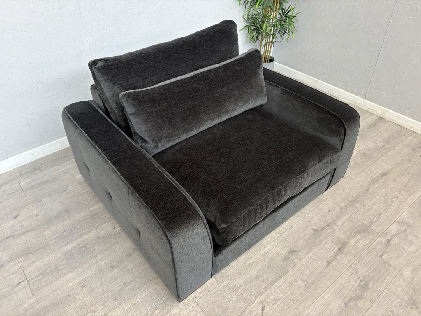 Westbridge SOPRANO / Sofology CAVALLI Style Fabric Loveseat Armchair - RRP £1599