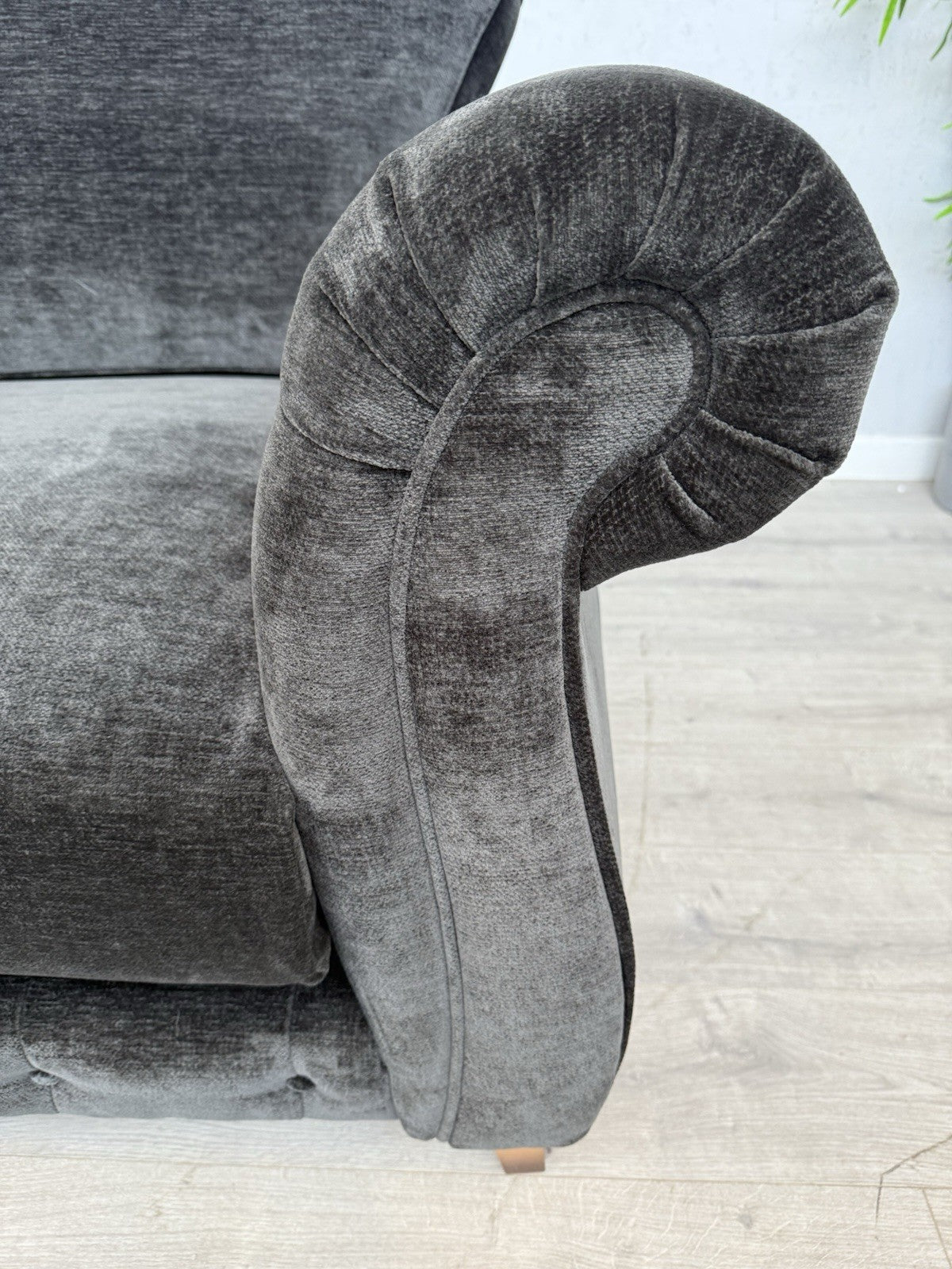 Furniture Village Boutique PALACE Fabric 4 Seater Classic Back Sofa - RRP £2,795