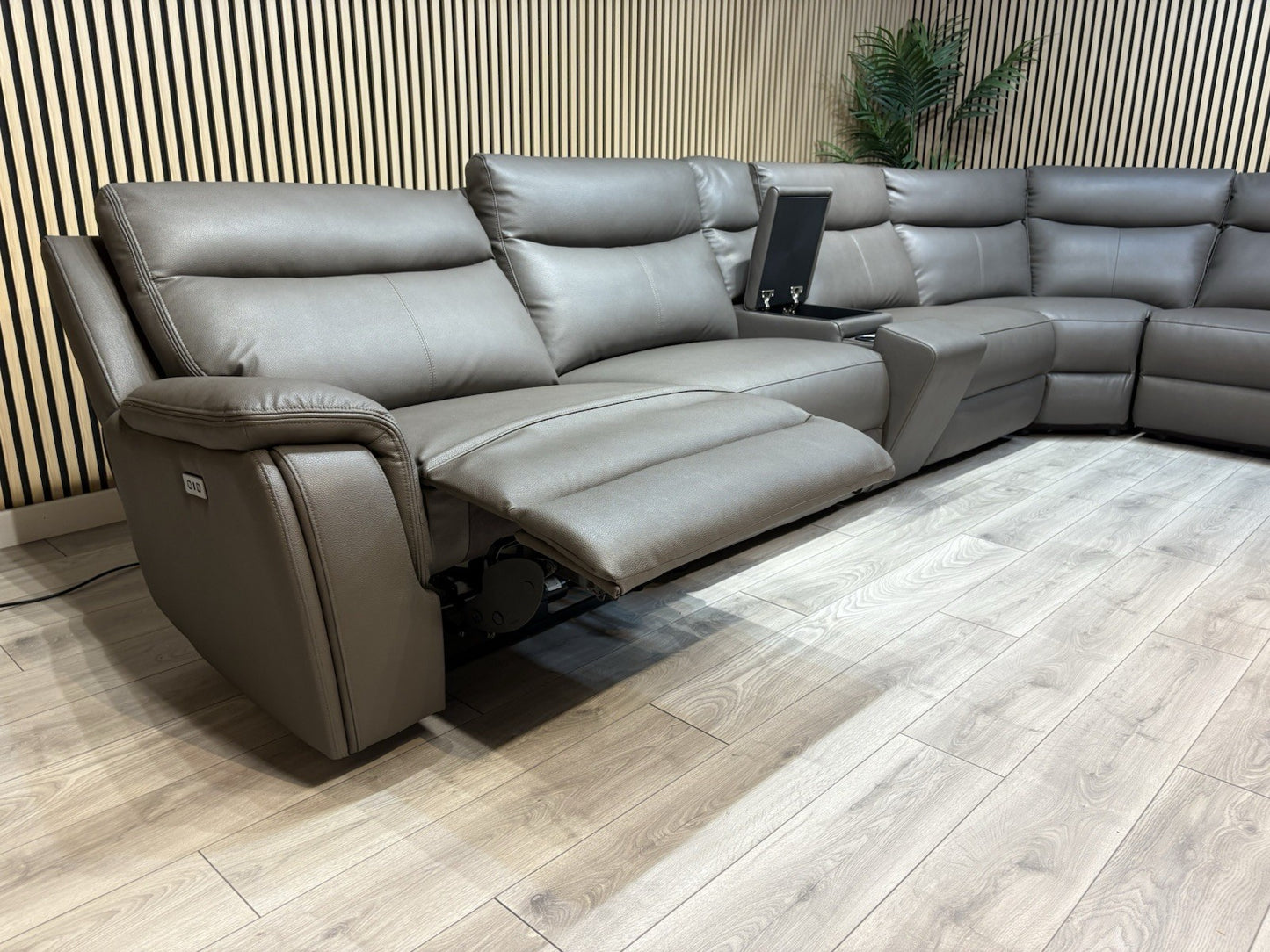 ScS - MAVERICK Fabric XL Modular 3 Corner 2 Sofa, Power Recliners - RRP £3,999