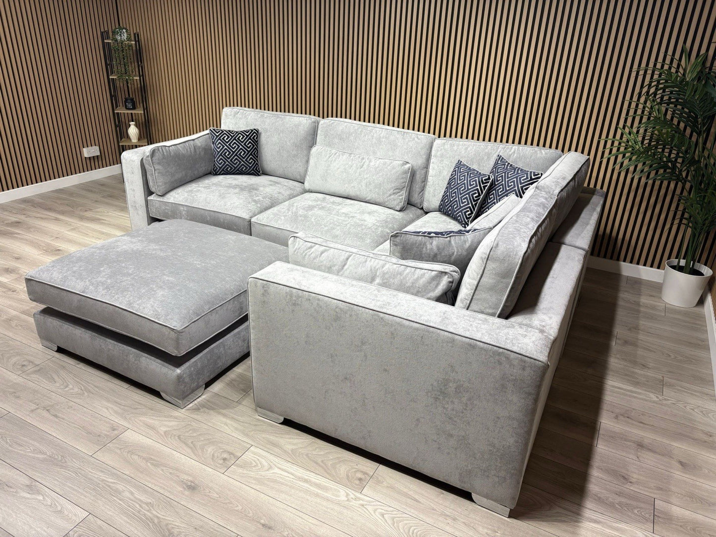 Sofology CAVALLI Style Fabric 3 Corner 1.5 Sofa + Footstool, Silver - RRP £5398