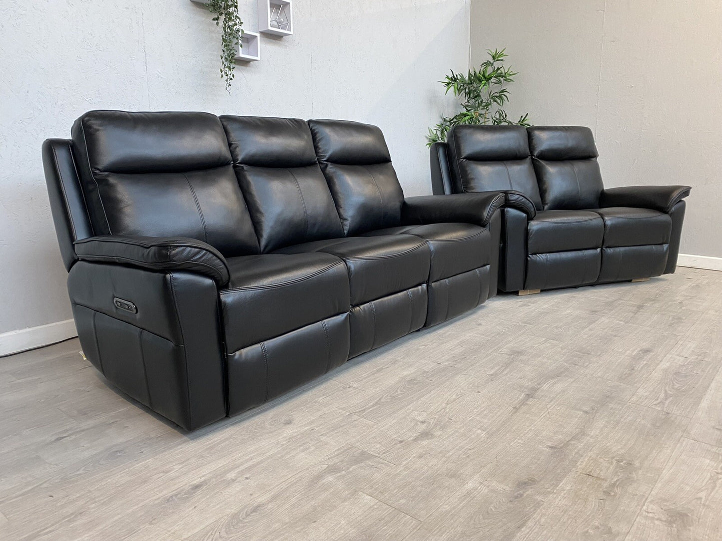 DFS - New Navona Leather 3 + 2 Seater Power Recliner Sofa Set - RRP £3,898