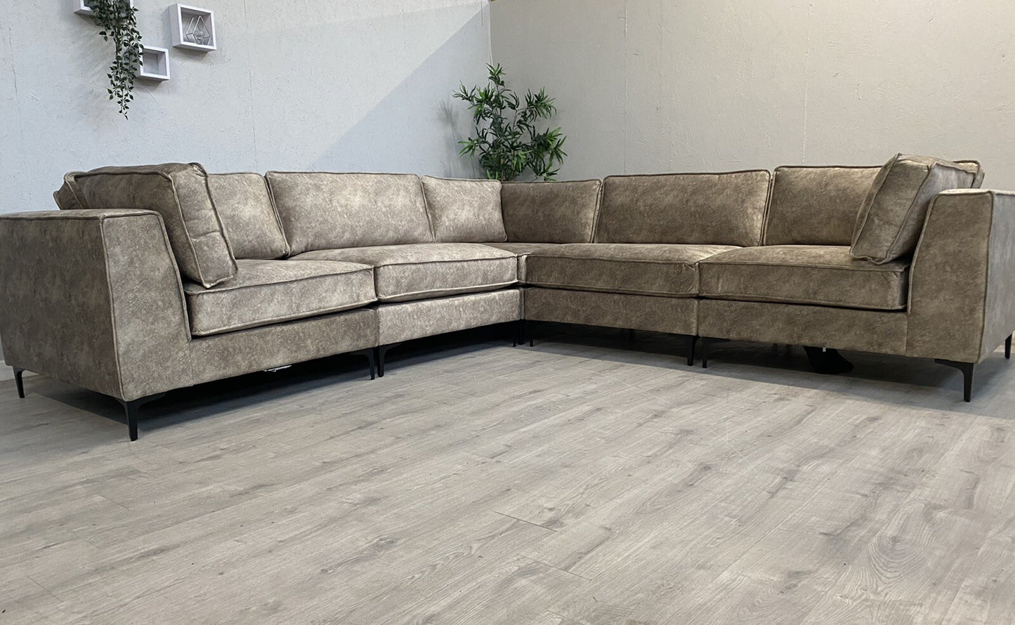 Westbridge ELIJAH Premium Fabric Large Modular 2 Corner 2 Sofa - RRP £3,799
