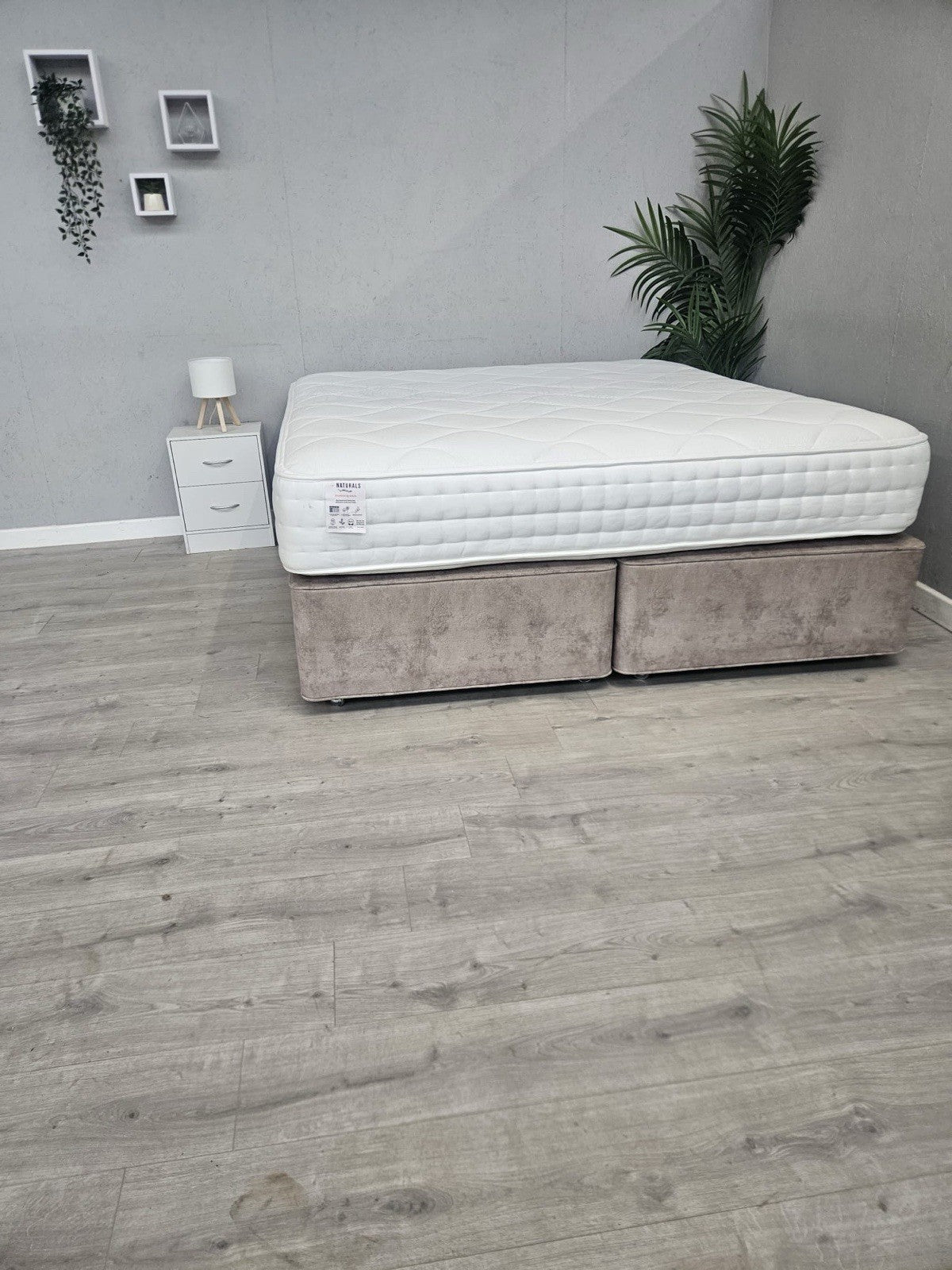 Slumberland NATURALS ULTIMATE WOOL 6ft Superking Mattress, Medium - RRP £1,549