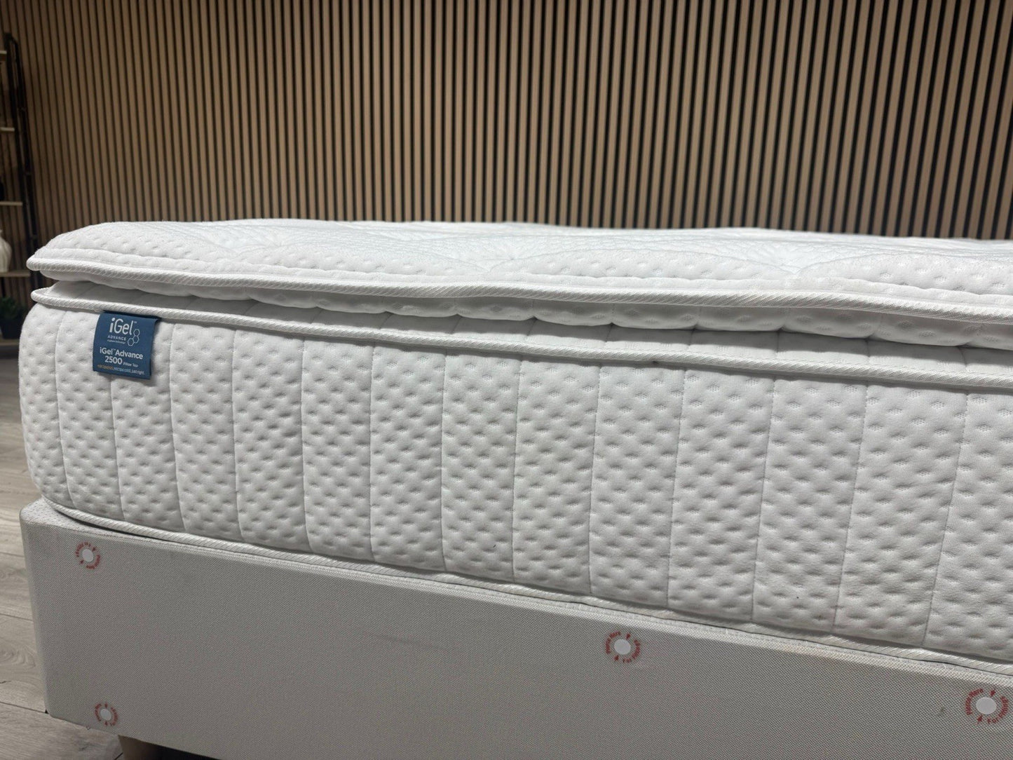 IGEL Advance 2500i 6ft Superking Mattress, Medium - RRP £1,999