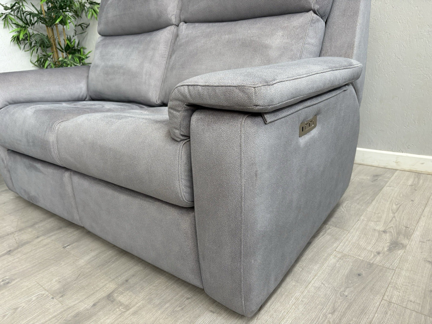 F. Village. G Plan - THORNBURY 3 + 2 Seater Power Recliner Sofa Set - RRP £5,890