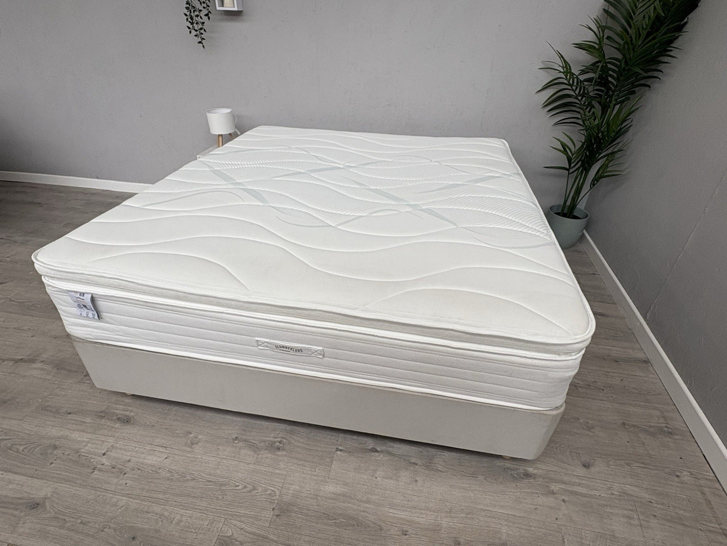 Slumberland AIR 9 Memory Pocket 6ft Superking Mattress, Firm - RRP £1,249