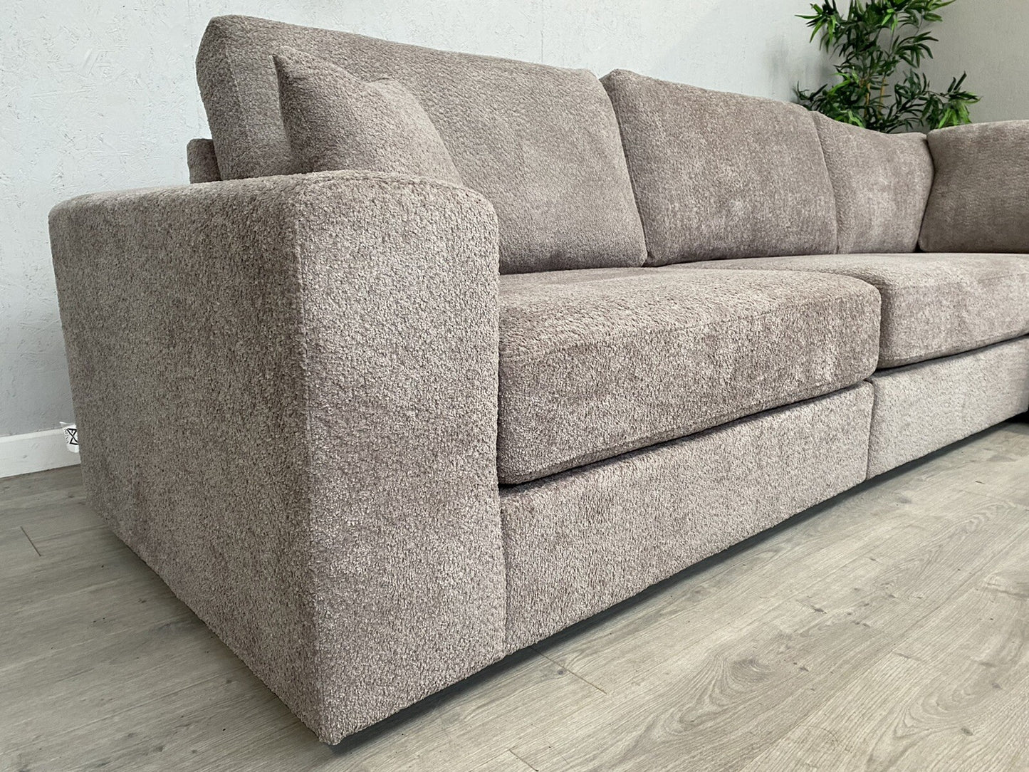 Westbridge FREDDIE Premium Fabric Large 2 Corner 2 Sofa - RRP £3,499