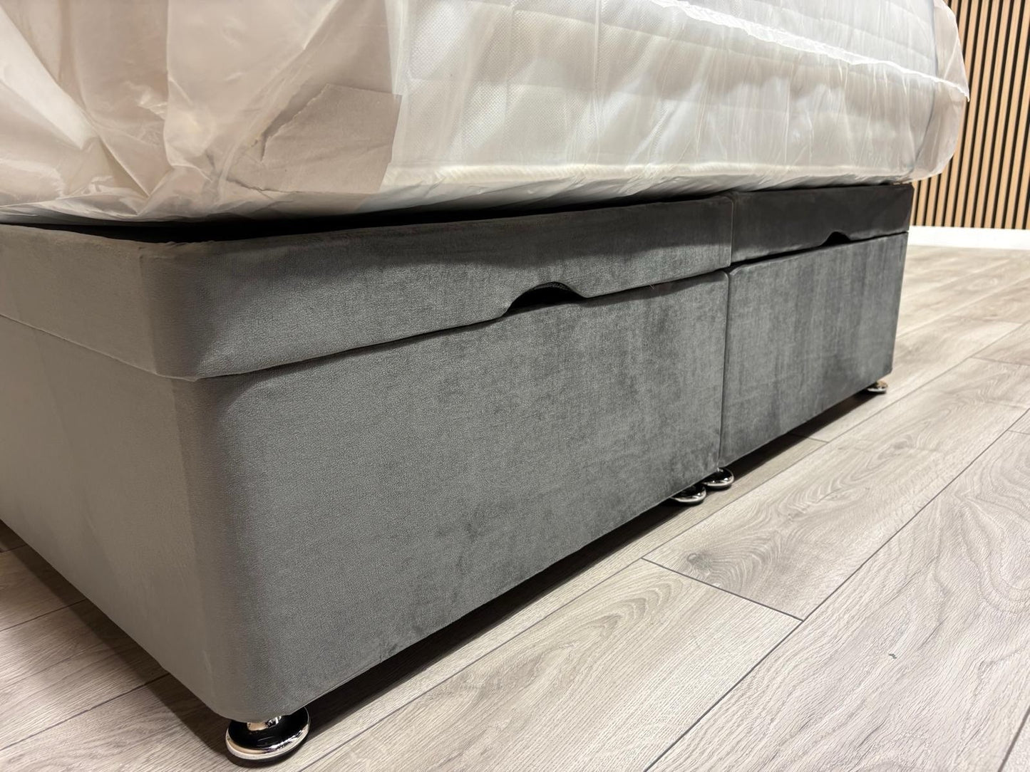 SUPREME Ottoman Divan Set with 2000 Pocket Mattress + Headboard, 4ft 6 Double