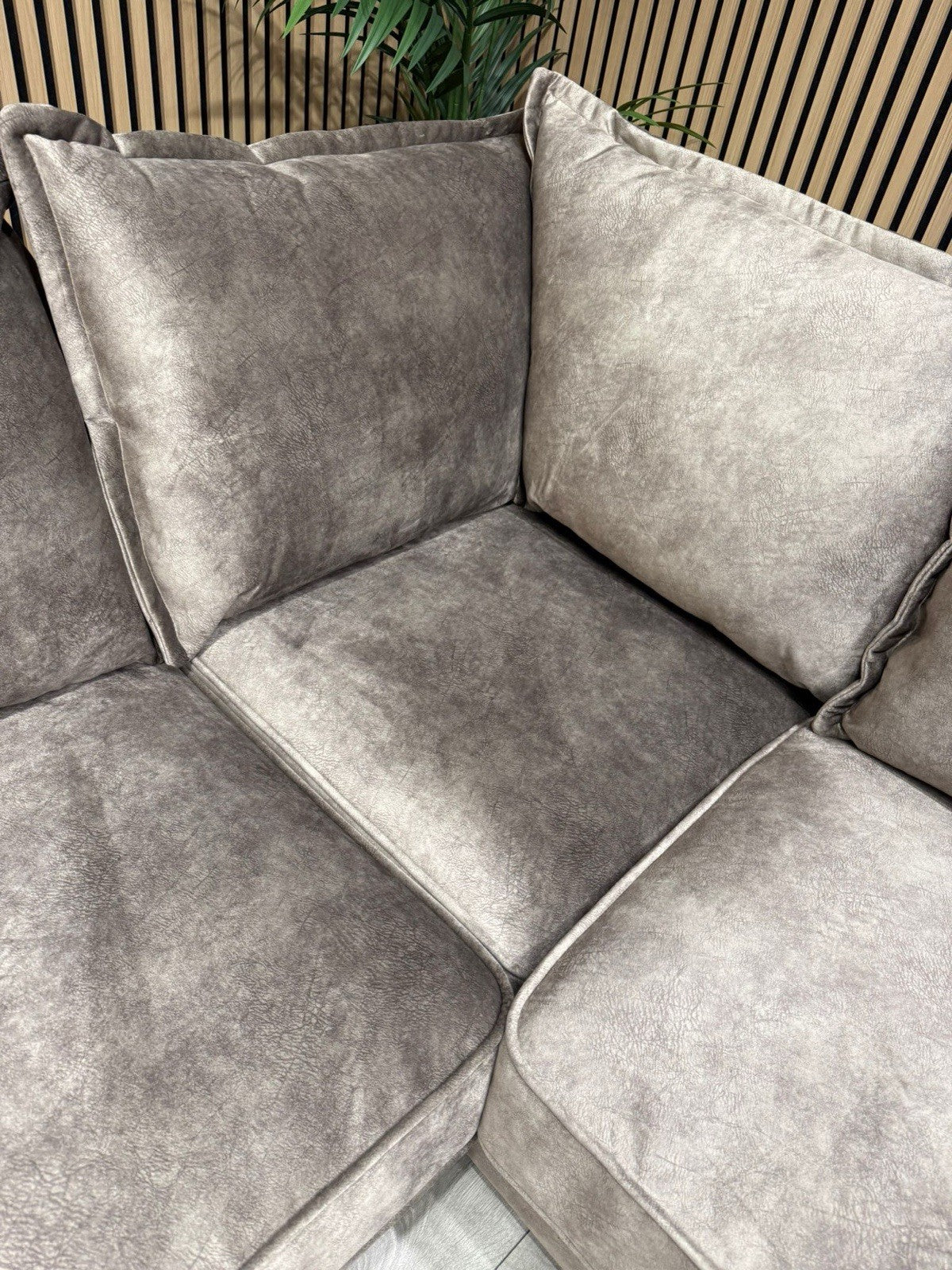 Furniture Village ARIANA Style Small Fabric 2 Corner 2 Sofa - RRP £2,995