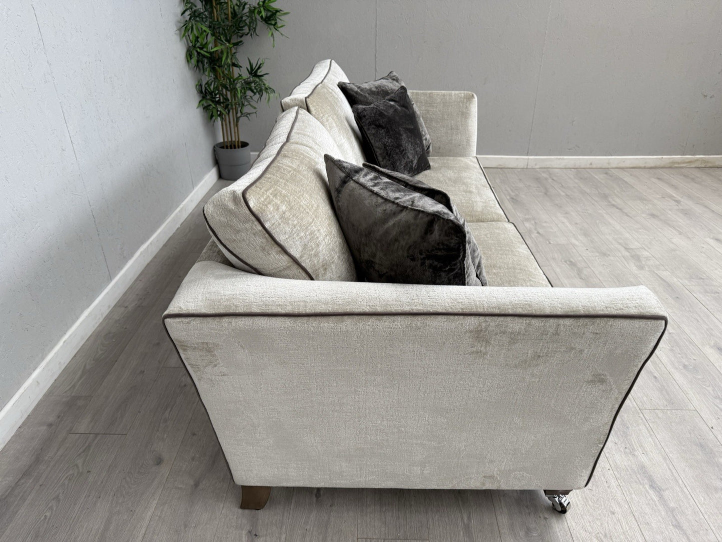 Parker Knoll Victoria Park 3 Seater Sofa Modern Classics RRP £3095