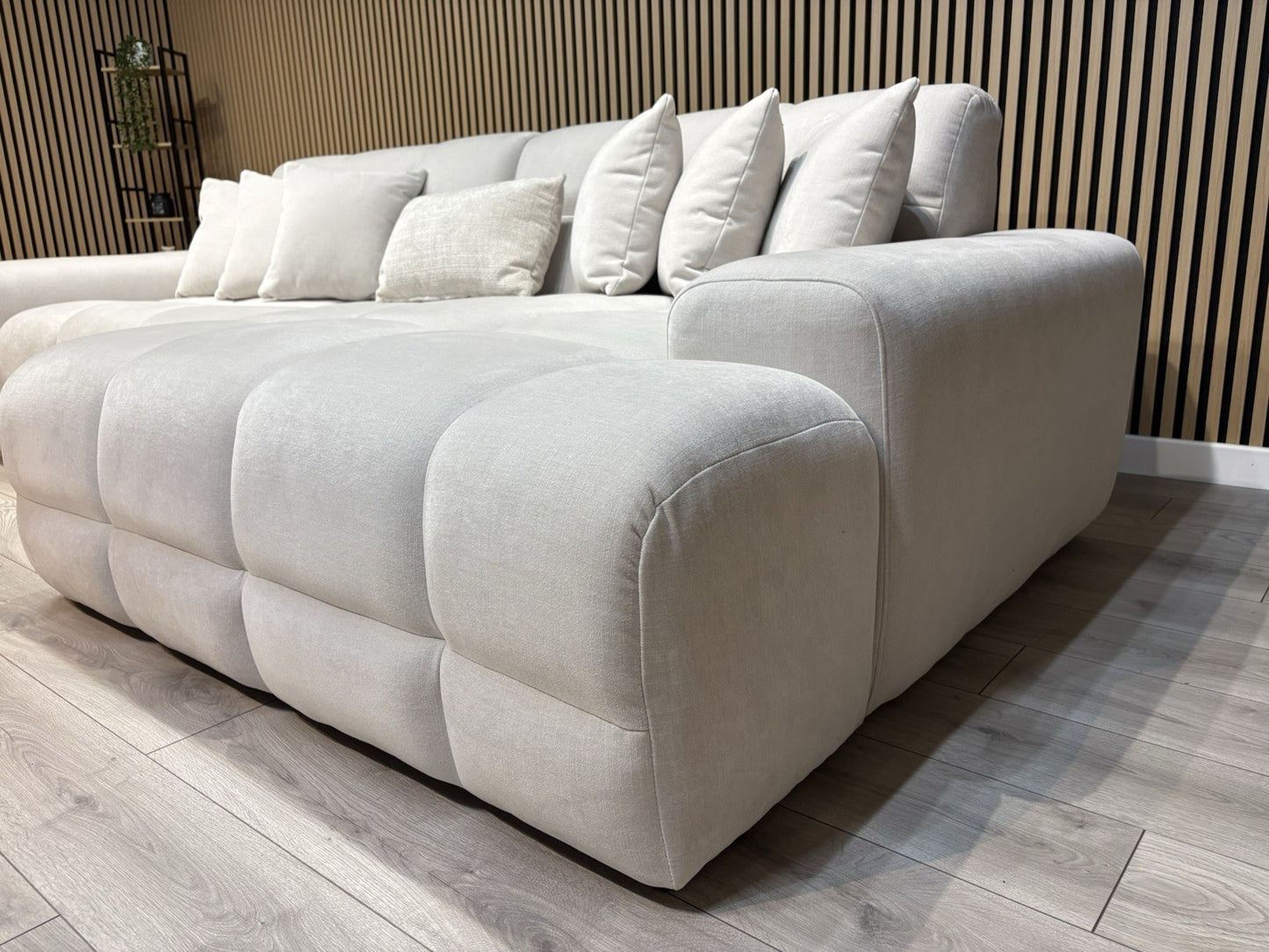 EVE CLOUD Large Fabric 3 Seater RHF Chaise Corner Sofa - RRP £2,299