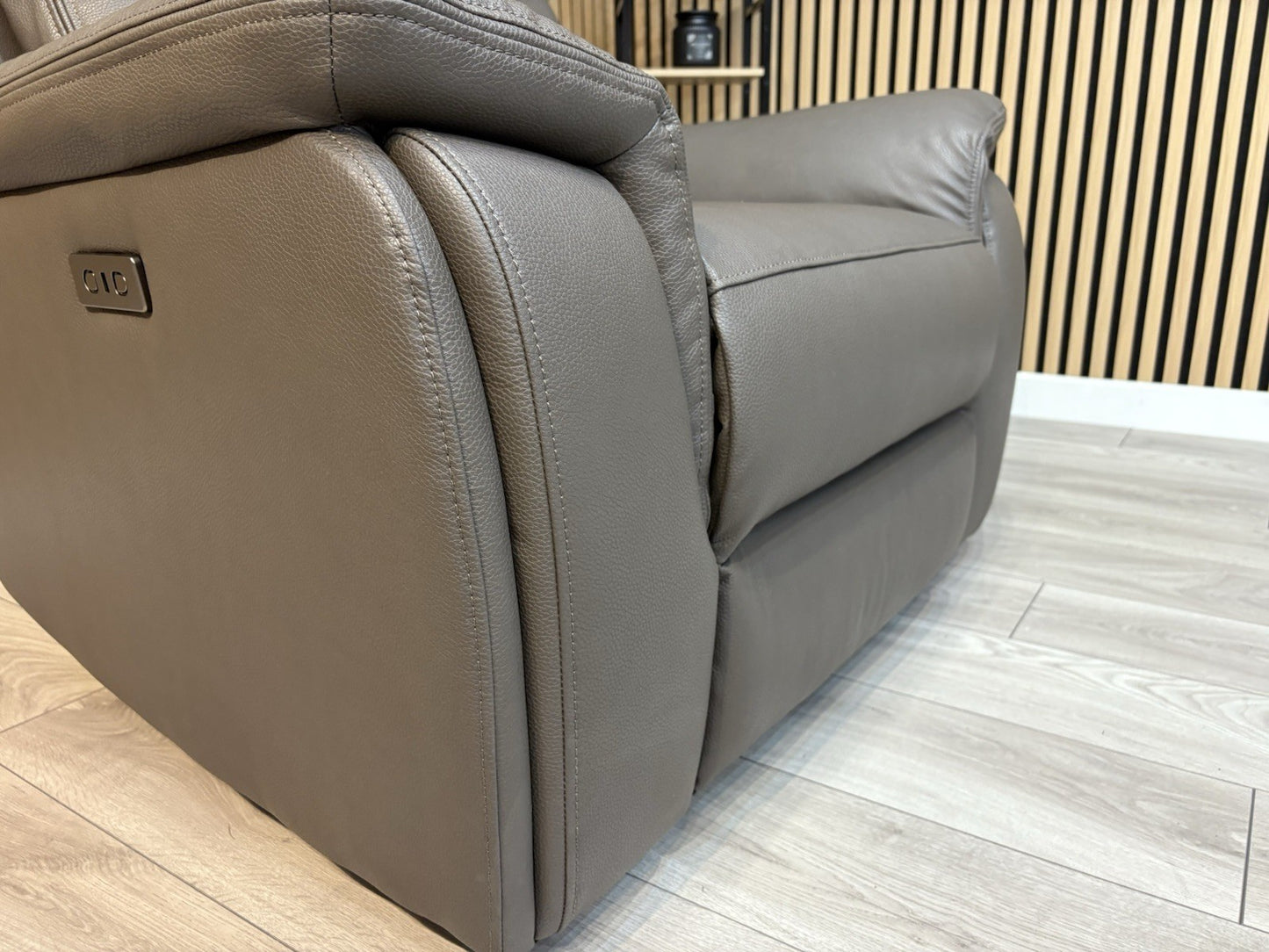 ScS - MAVERICK Fabric Power Recliner Armchair - RRP £999
