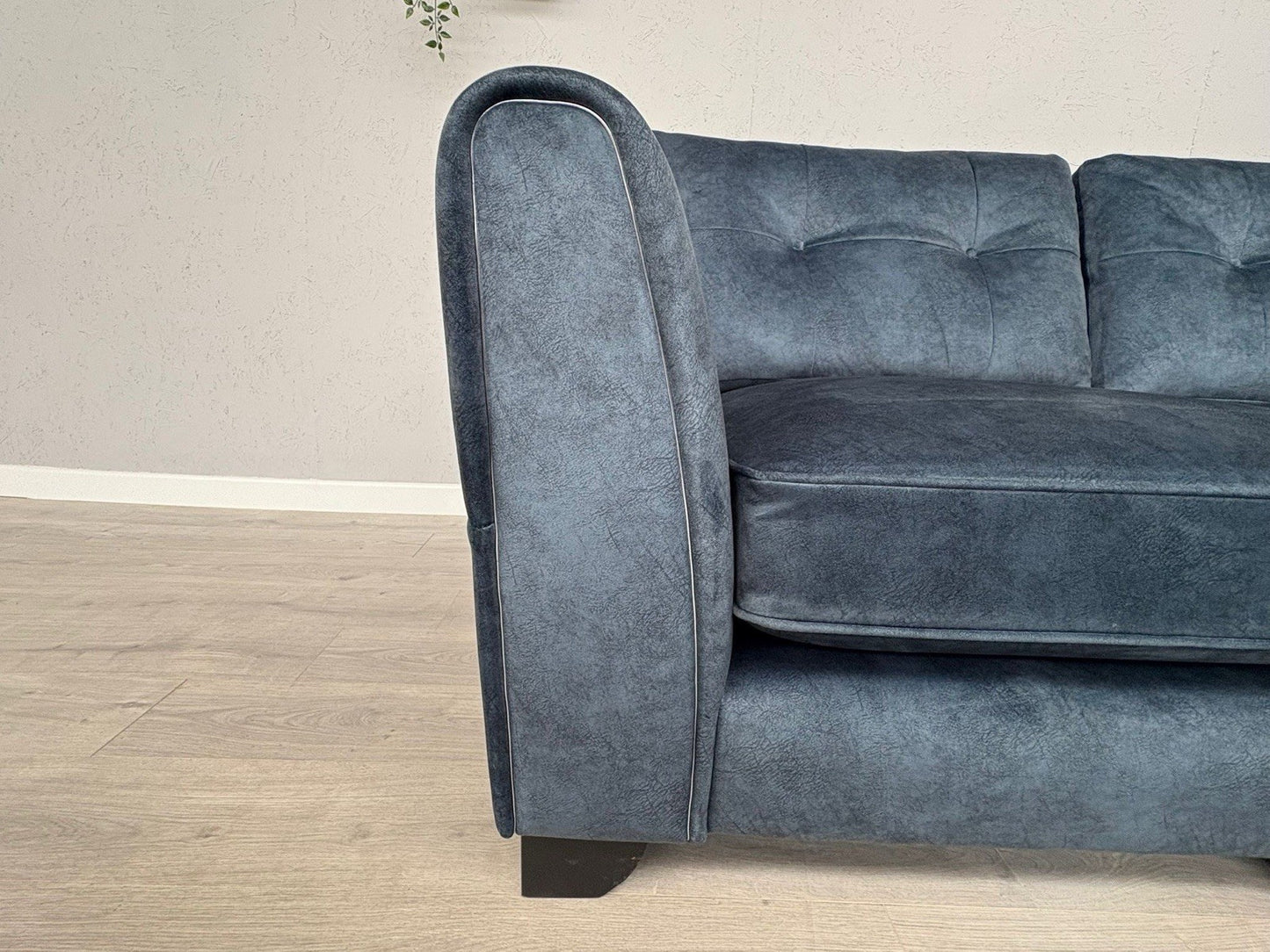 Furniture Village ARIANA Small Fabric LHF Classic Back Corner Sofa - RRP £3,695