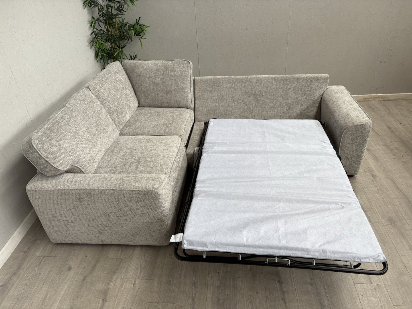 Furniture Village EMILIA Fabric LHF Small Sofa Bed Corner Sofa - RRP £2,095