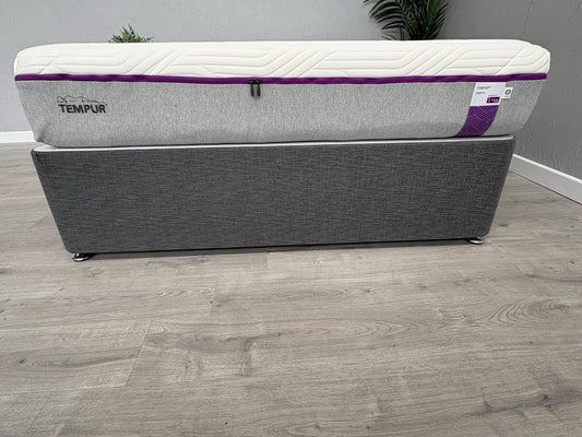 Tempur ASPEN Memory 5ft Kingsize Mattress, Medium - RRP £1,899