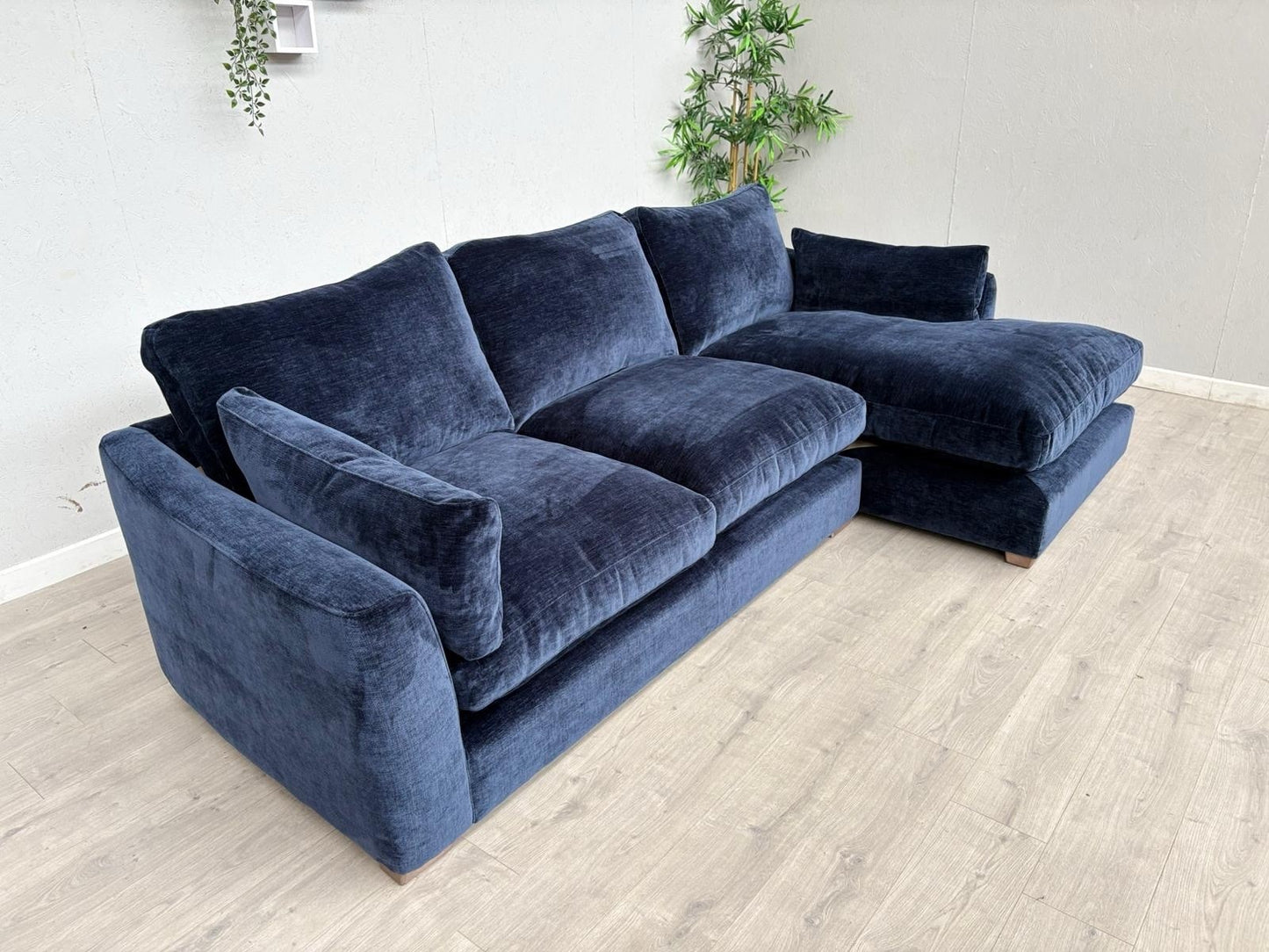 Westbridge PARKER / Sofology CAVALLI Style Fabric Chaise Corner Sofa - RRP £4999