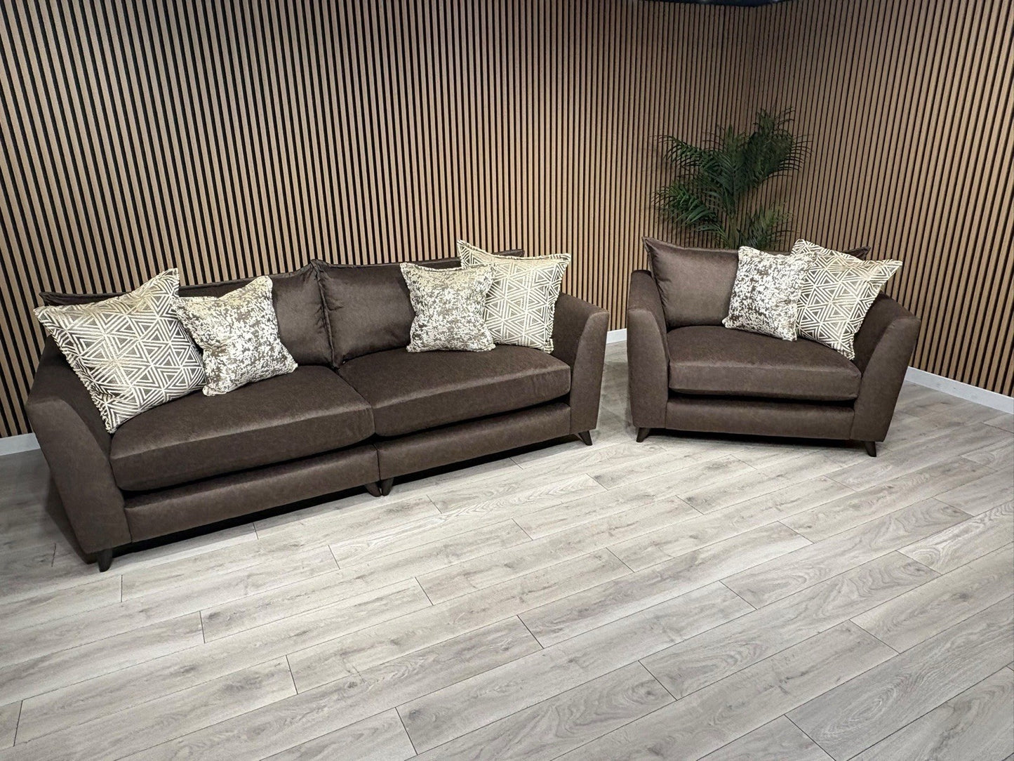 Ashley Manor SAN MATTEO 4 Seater Sofa + Love Chair Set - RRP £5290