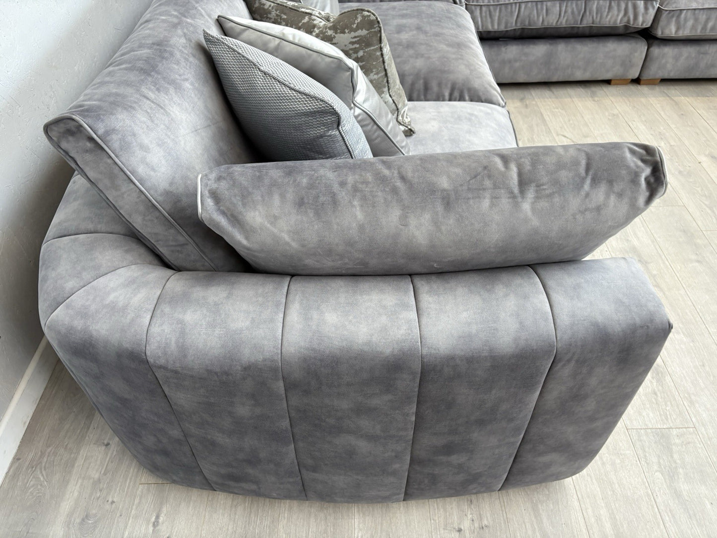 Sofology - EMPEROR Fabric Large 3 Corner 1.5 Open End Chaise Sofa - RRP £5,399
