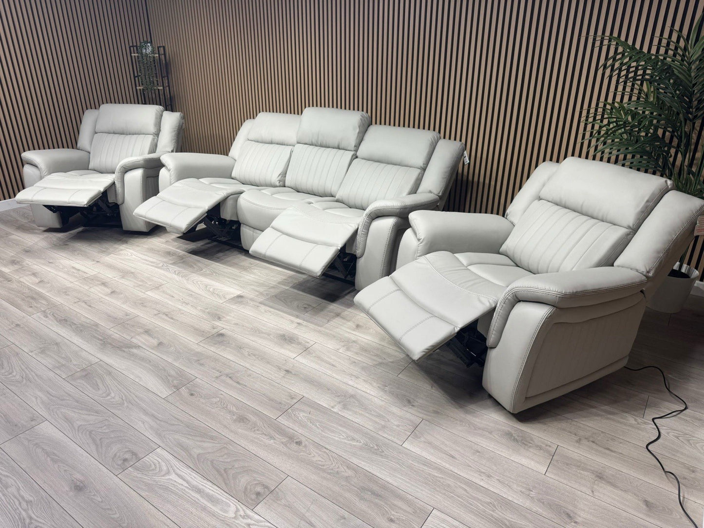 DOMINO Leather 3 Seater Sofa + 2 x Armchairs Set, Power Recliners - RRP £3,495