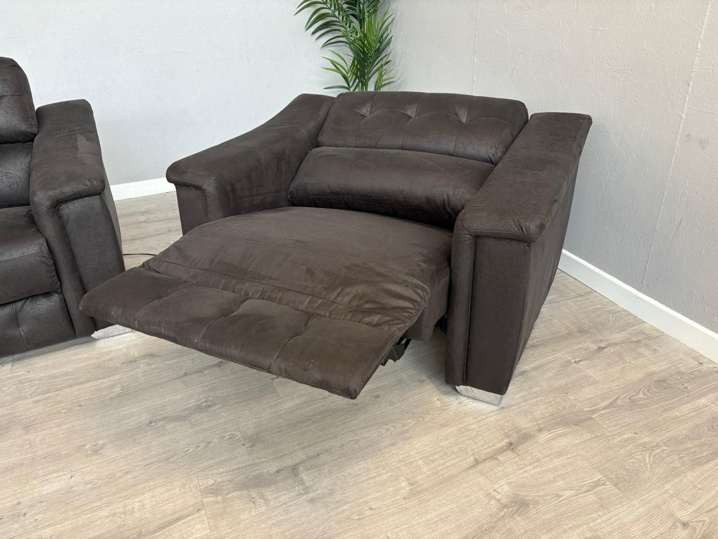 DFS - La-Z-Boy NEW HOLLYWOOD Fabric 2 Seater Sofa + Cuddler Armchair, Power