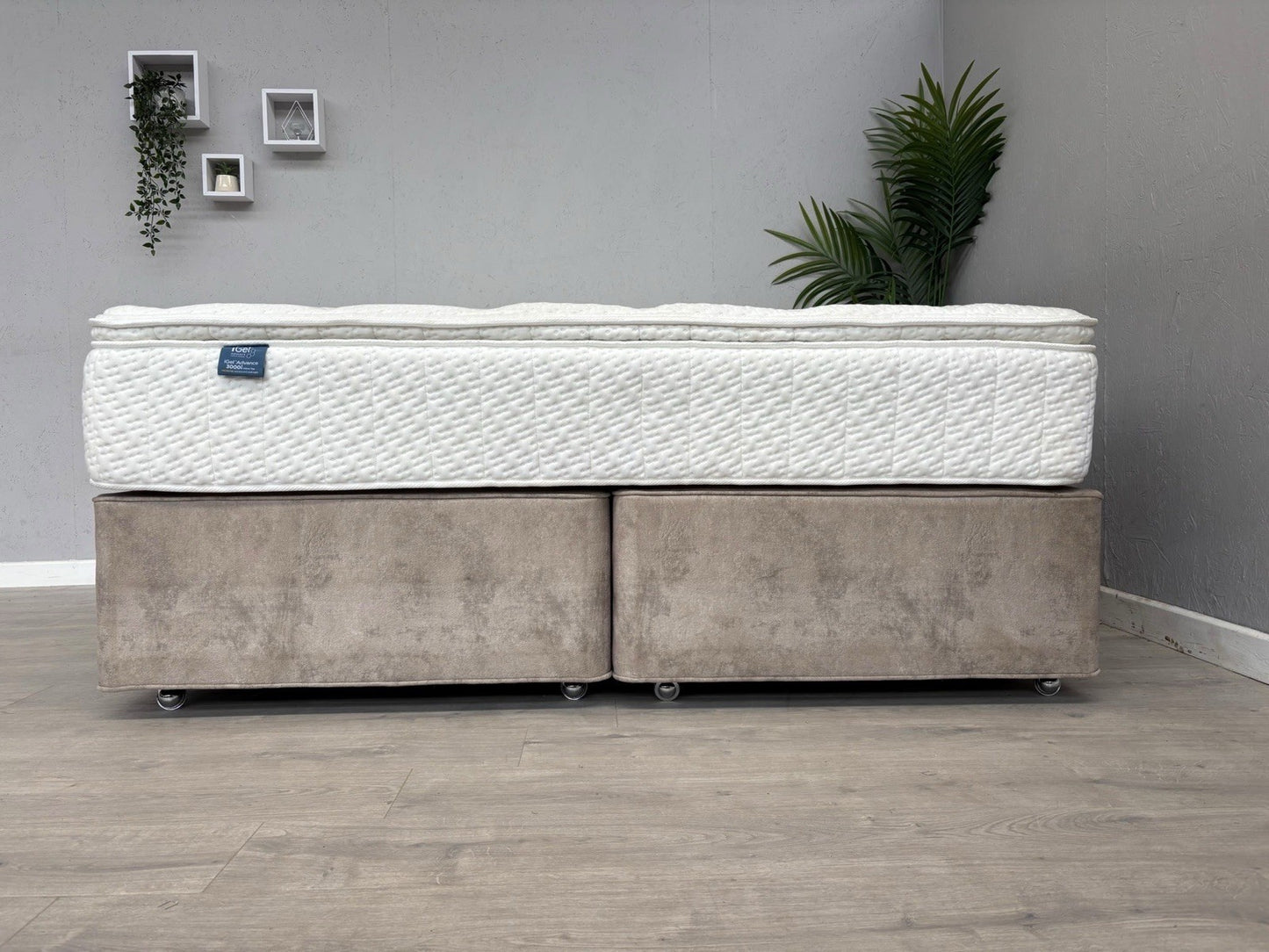 IGEL Advance 3000i Pillowtop 6ft Superking Mattress, Medium - RRP £1,949