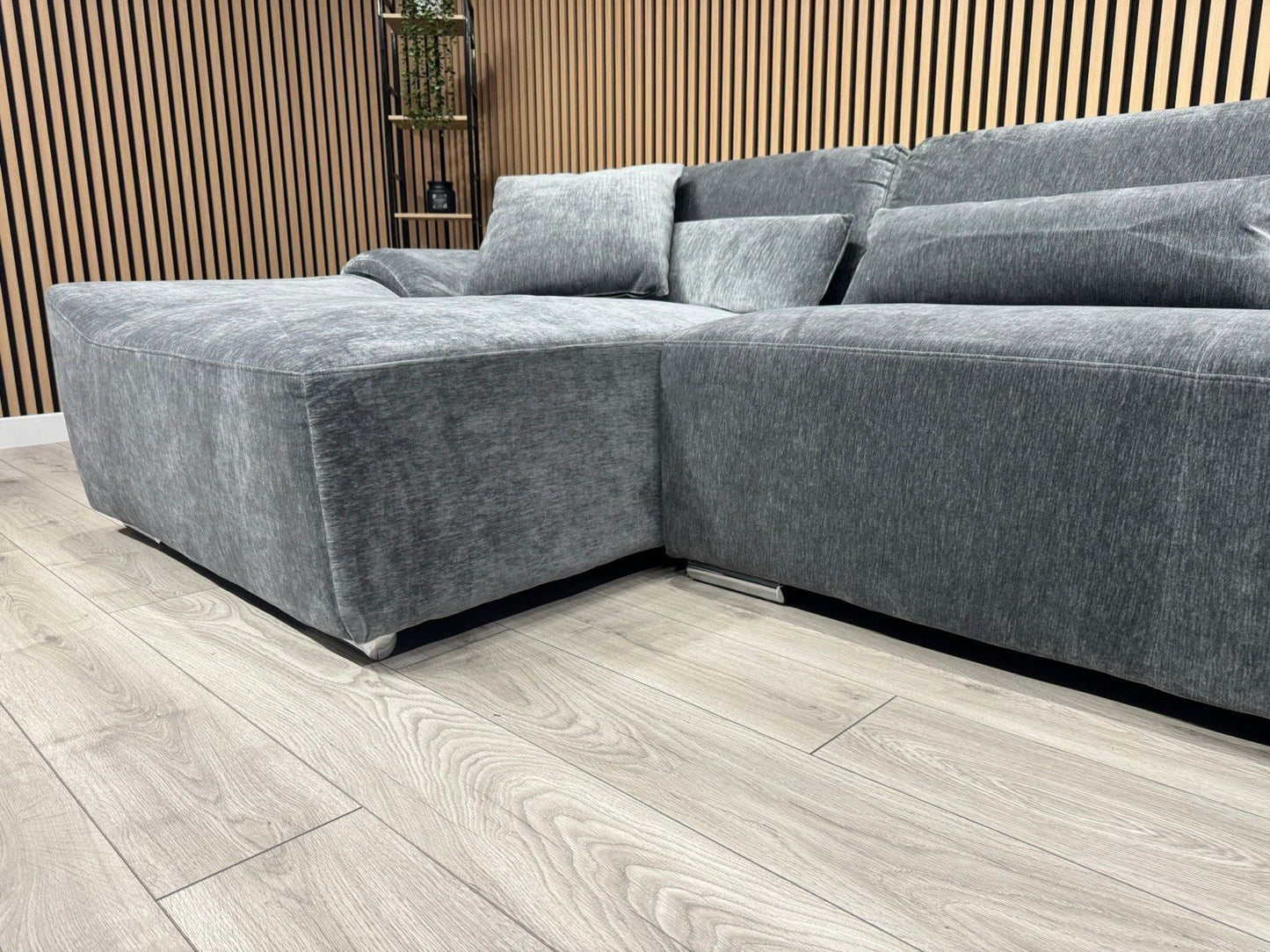 MODENA Large Fabric LHF Open End Chaise Corner Sofa - RRP £2,499