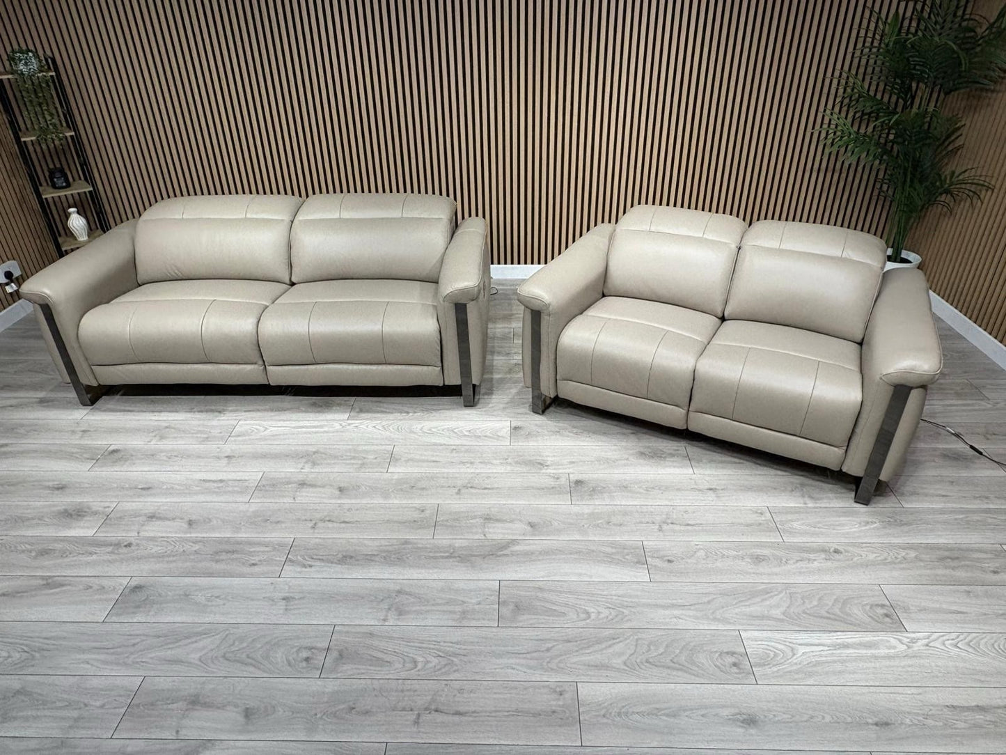 Furniture Village GISELLA Style Leather 3 + 2 Seater Power Recliner Sofa Set