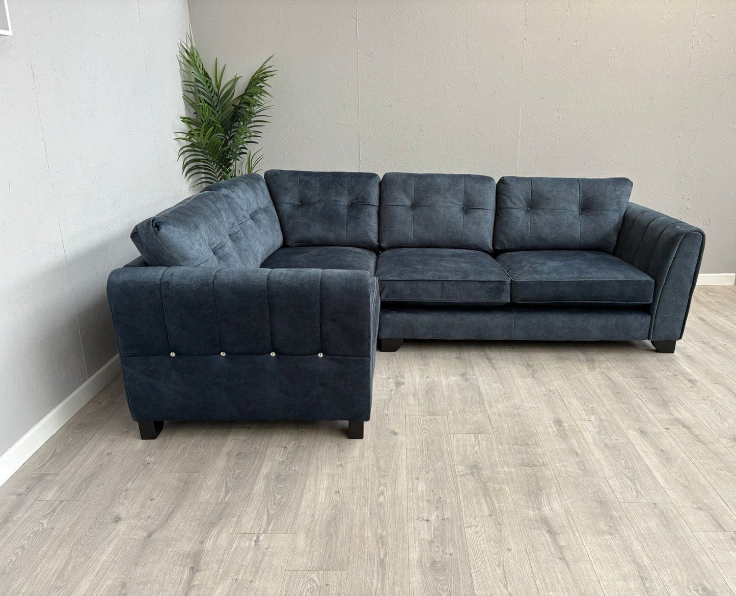 Furniture Village ARIANA Small Fabric LHF Classic Back Corner Sofa - RRP £3,695