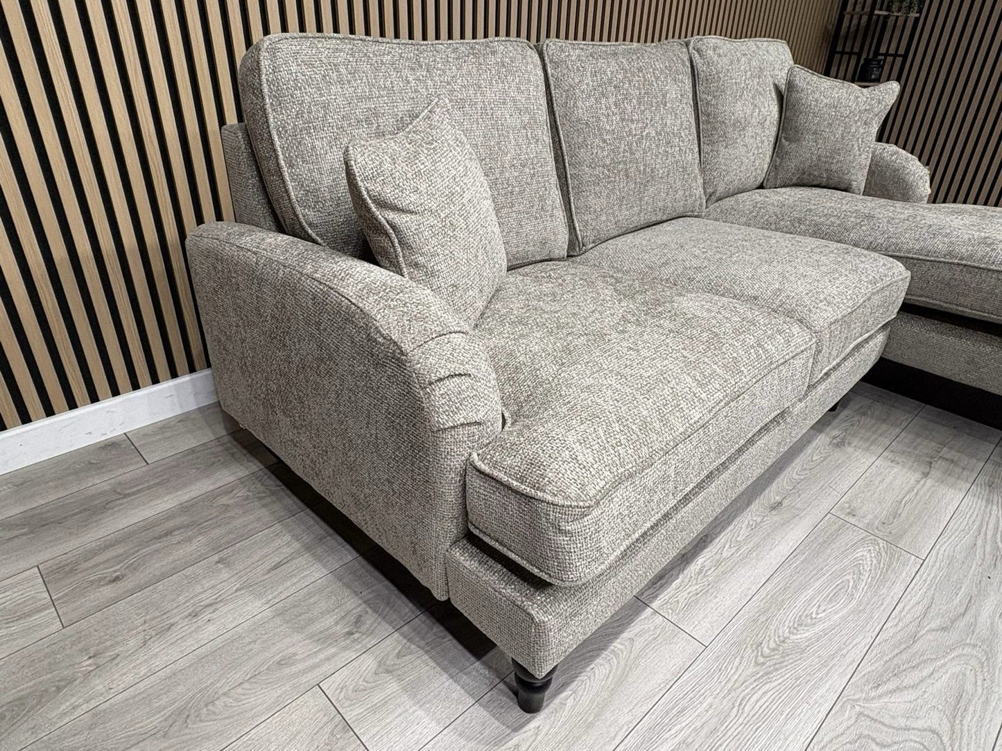 Laura Ashley LYNDEN Style Fabric 3 Seater RHF Chaise Corner Sofa - RRP £2625