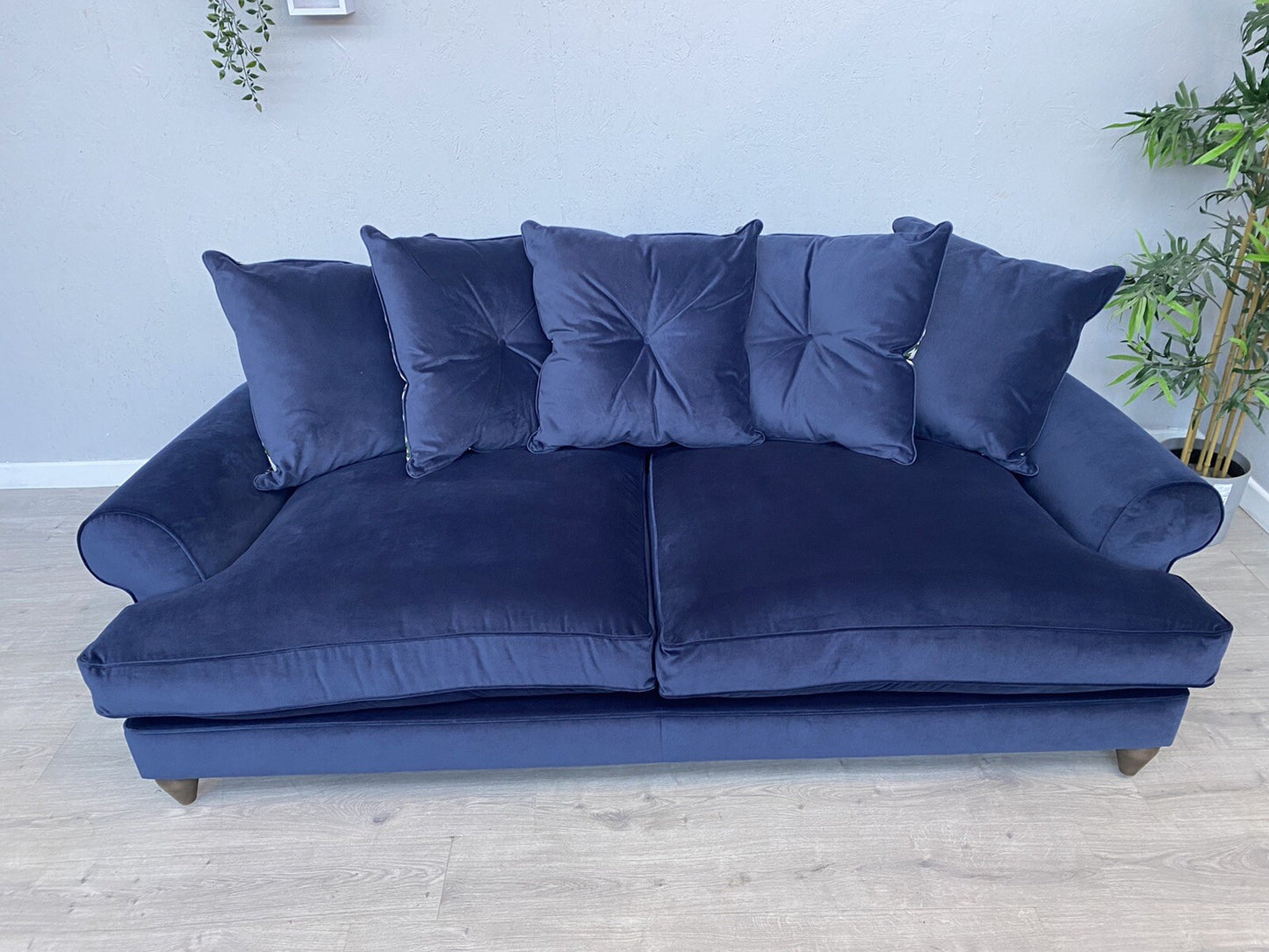 F.V. The Lounge Co. BRONWYN Fabric 4 Seater Scatter Back Sofa - RRP £1,995