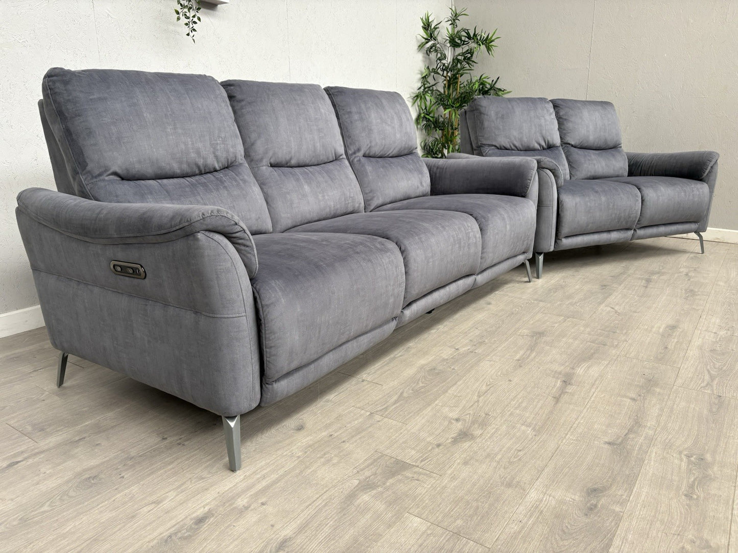 F. Village DAYTONA Fabric 3 + 2 Seater Sofa Set, Power Recliner - RRP £2,490