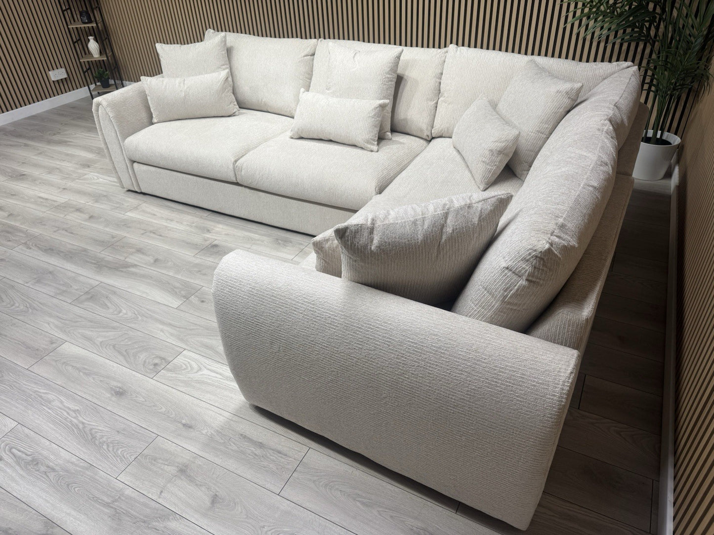 Sofology MARBLE ARCH Style Fabric RHF Corner Sofa, Cream - RRP £3,599