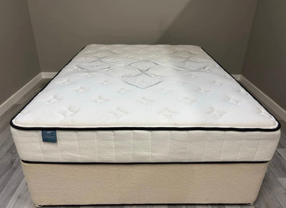 IGEL Nanotech 2050i 6ft Superking Mattress, Firm - RRP £1,649