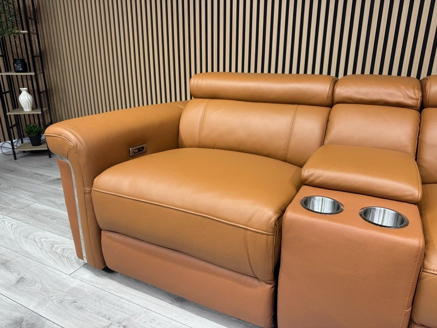 VENICE Leather 2 Corner 2 Power Recliner Sofa + Console - RRP £5,599