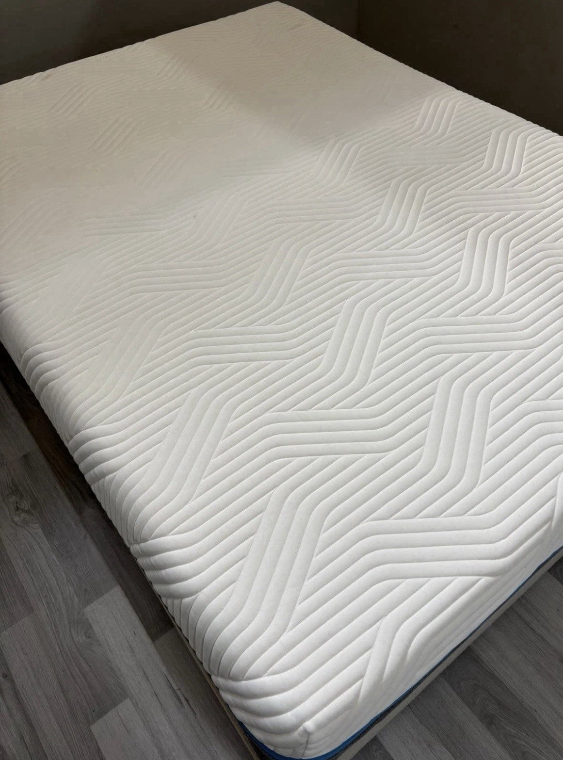 Tempur CLOUD ELITE Memory 6ft Superking Mattress, Soft - RRP £2,299