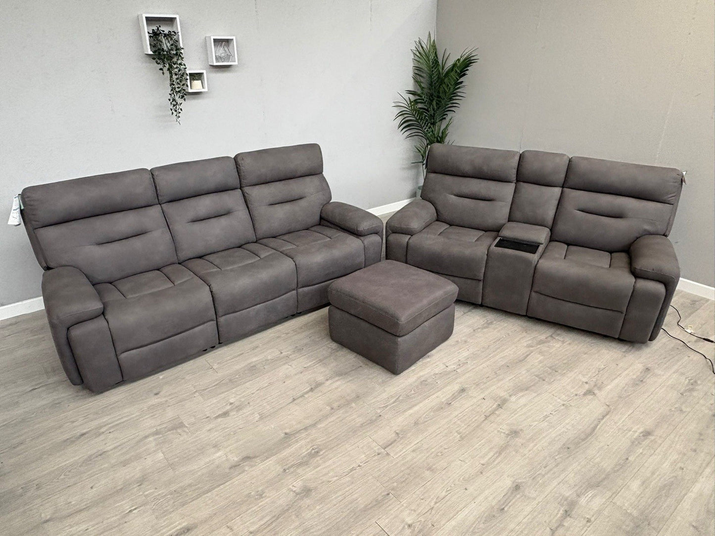 Furniture Village CINEMAX 3 + 2 Seater Power Recliner Media Sofa Set + Footstool