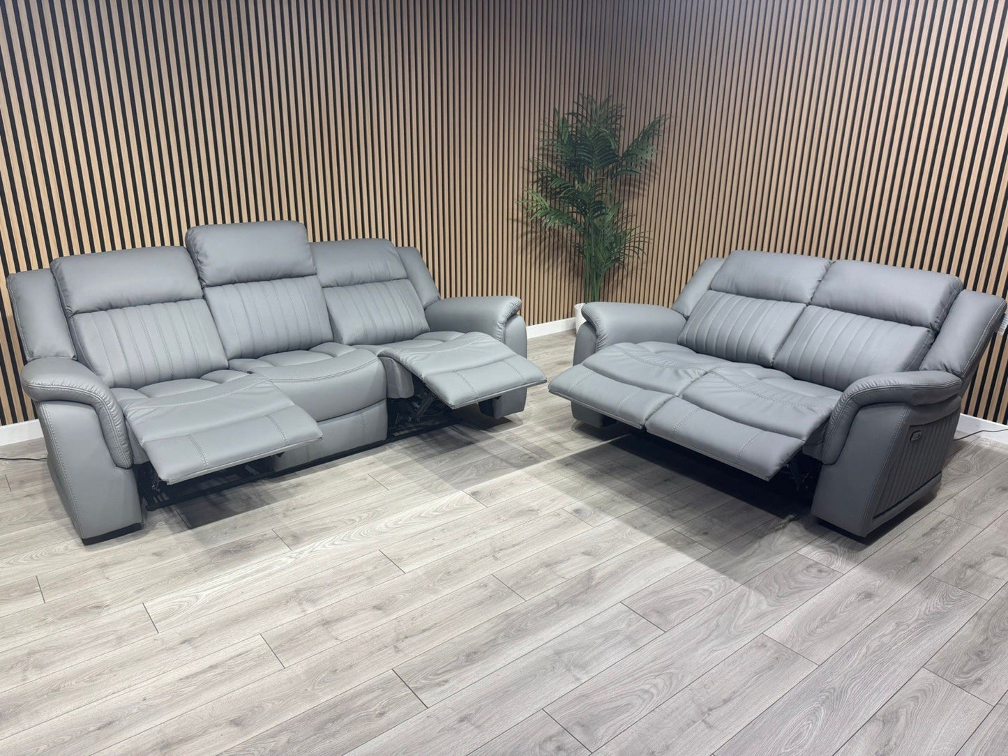 DOMINO 3 Seater + 2 Seater Leather Sofa Set, Power Recliners - RRP £2,995