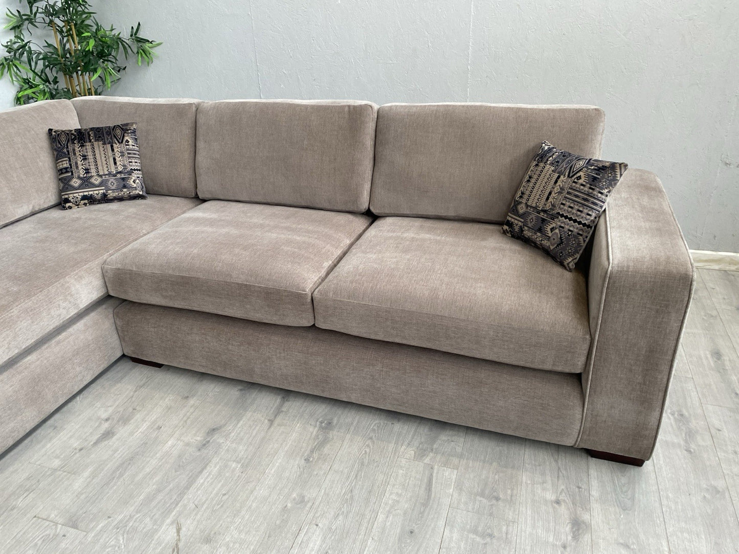 DFS - LAMBOURN Style Fabric LHF Large Chaise Corner Sofa - RRP £2,999