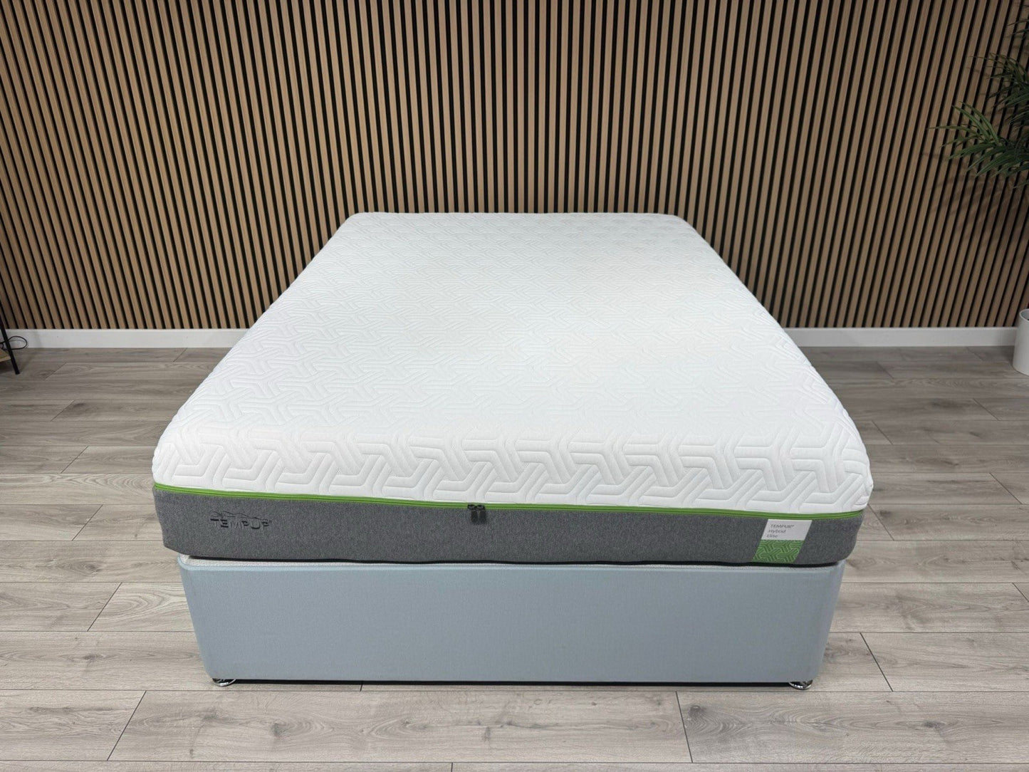 Tempur HYBRID ELITE LUXE Cool Touch 5ft Kingsize Mattress, Medium - RRP £2,399