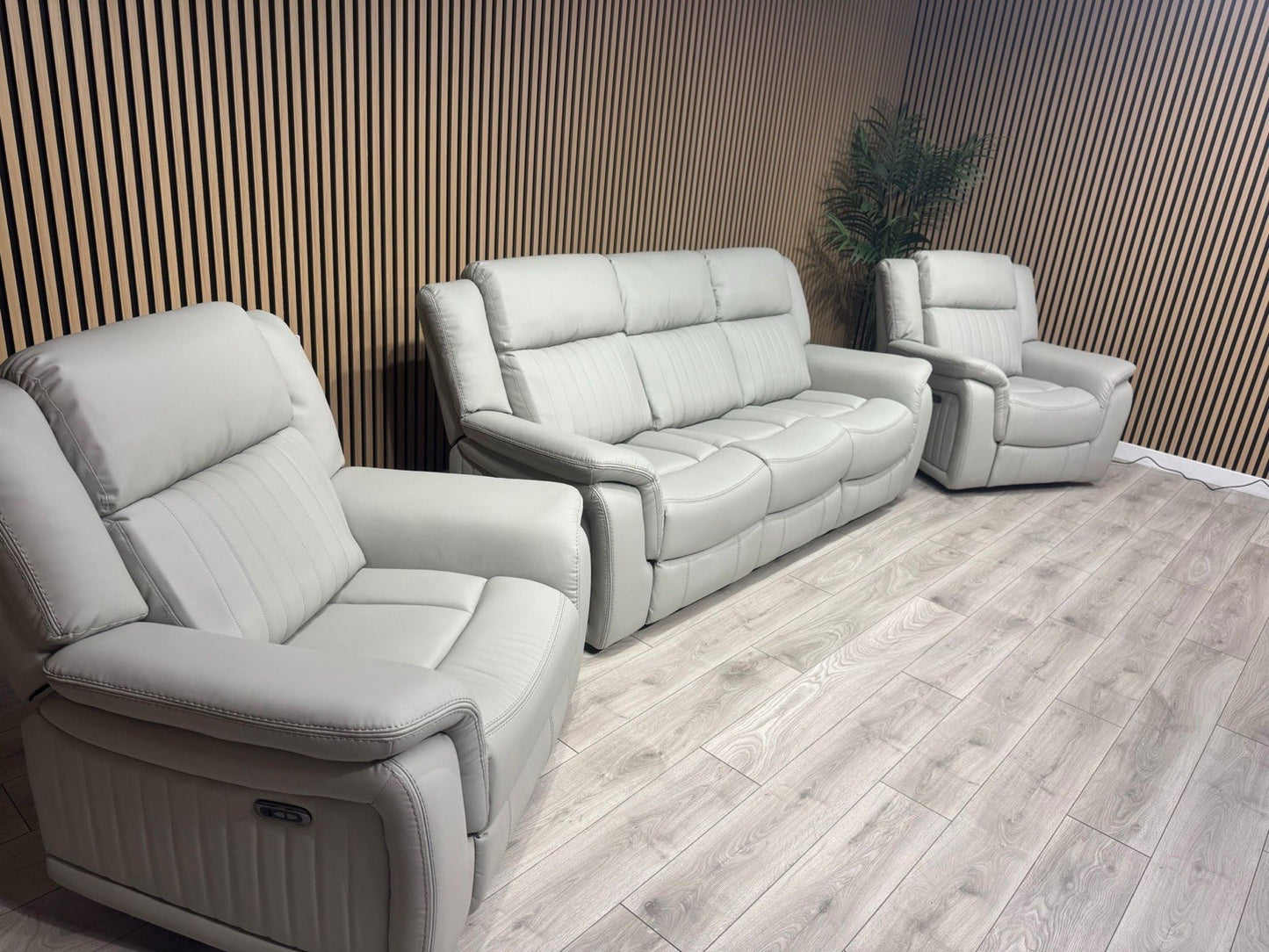 DOMINO Leather 3 Seater Sofa + 2 x Armchairs Set, Power Recliners - RRP £3,495