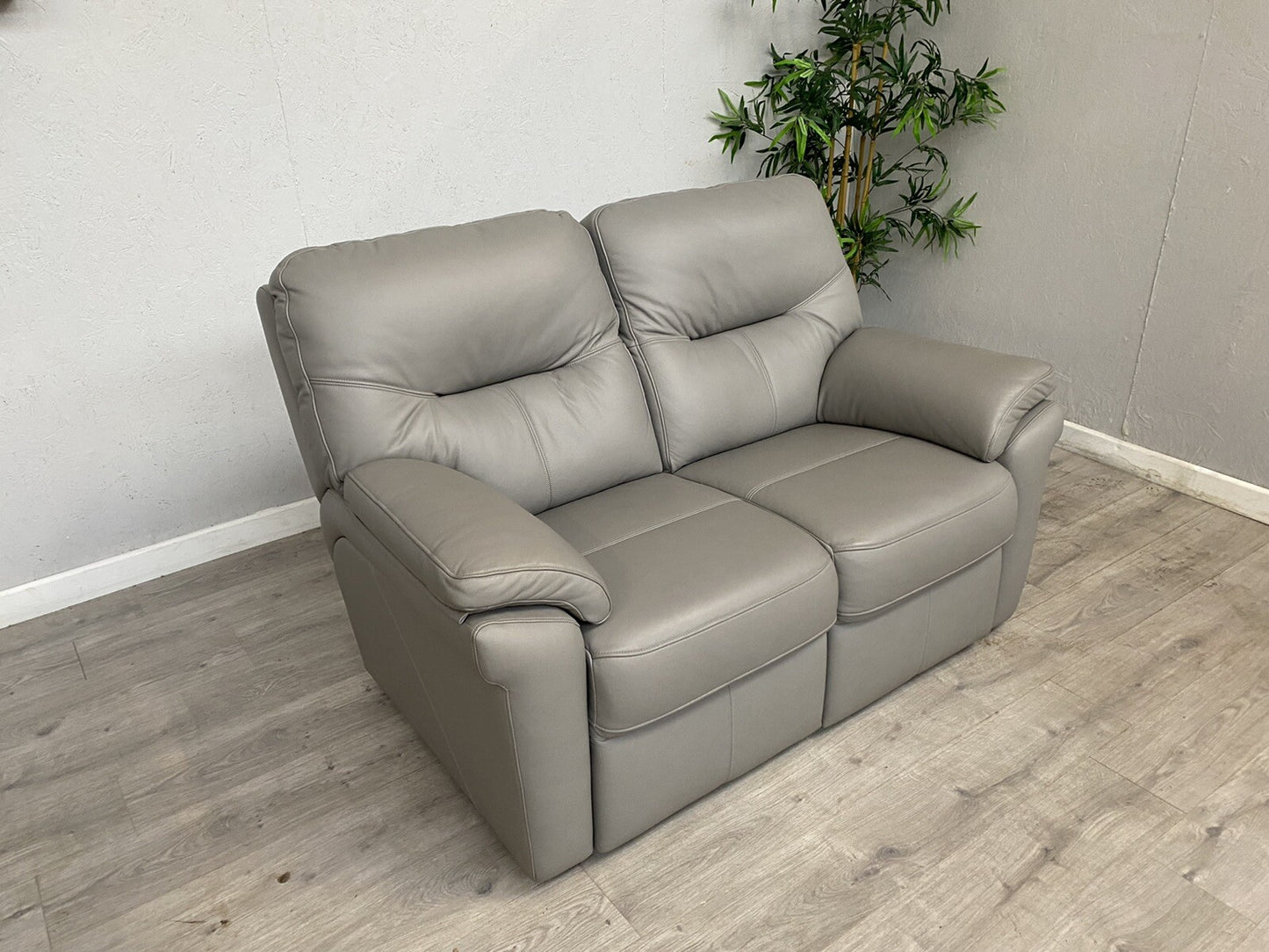 F. Village. G Plan - SEATTLE Leather 2 Seater Sofa, Cambridge Grey, RRP £3,270