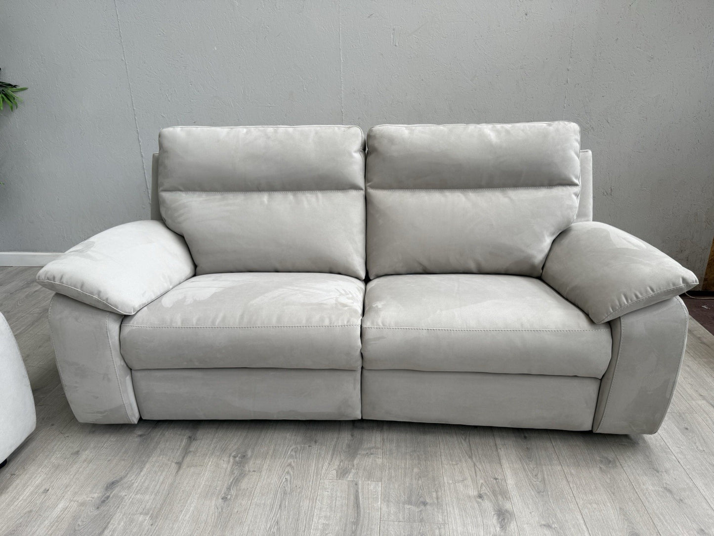 F. Village Nicoletti PEPINO 2 x 3 Seater Fabric Sofas Power Recliner - RRP £4810